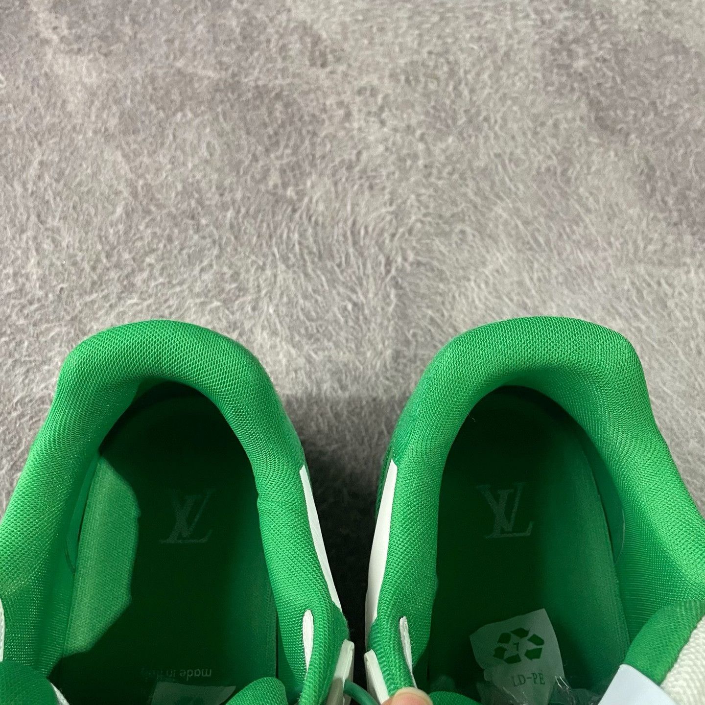 Louis Vuitton Louis Vuitton Training Green Lowtop Sneakers 43 Men Size US 10 / EU 43 - 9 Thumbnail
