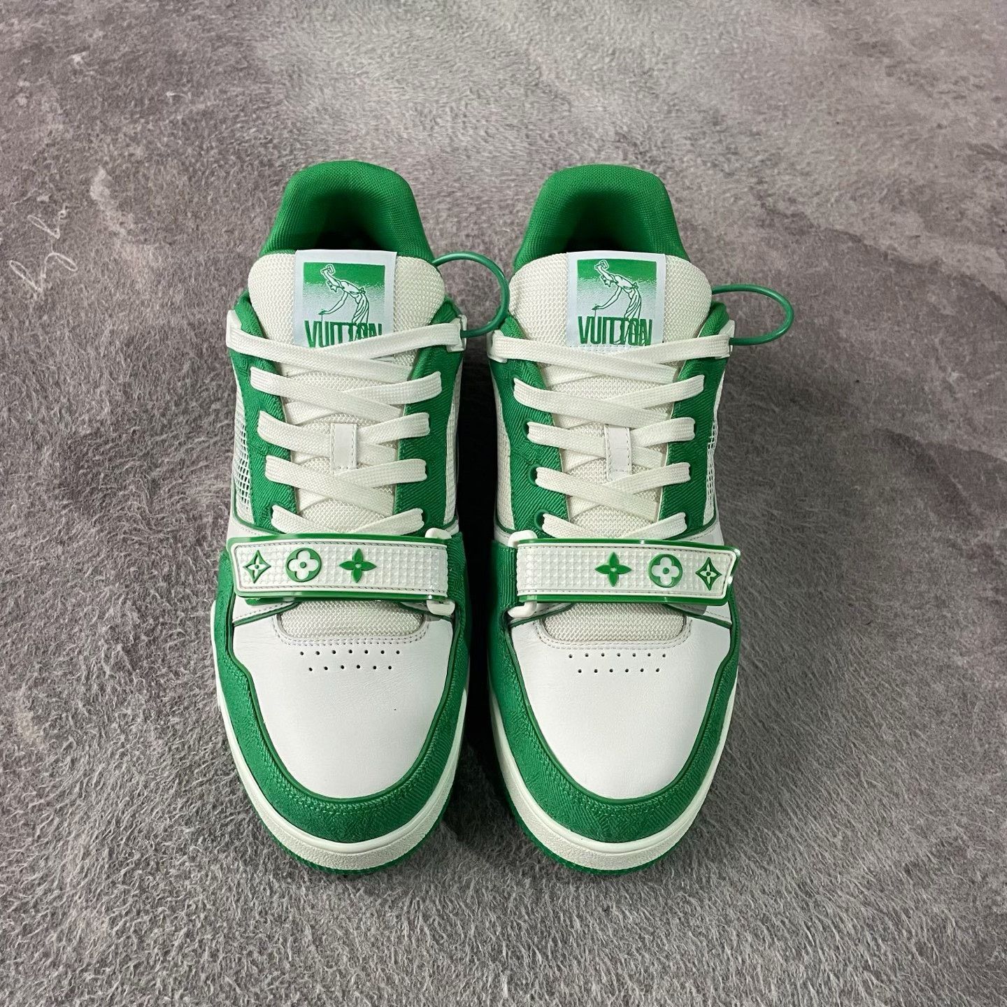 Louis Vuitton Louis Vuitton Training Green Lowtop Sneakers 43 Men Size US 10 / EU 43 - 2 Thumbnail