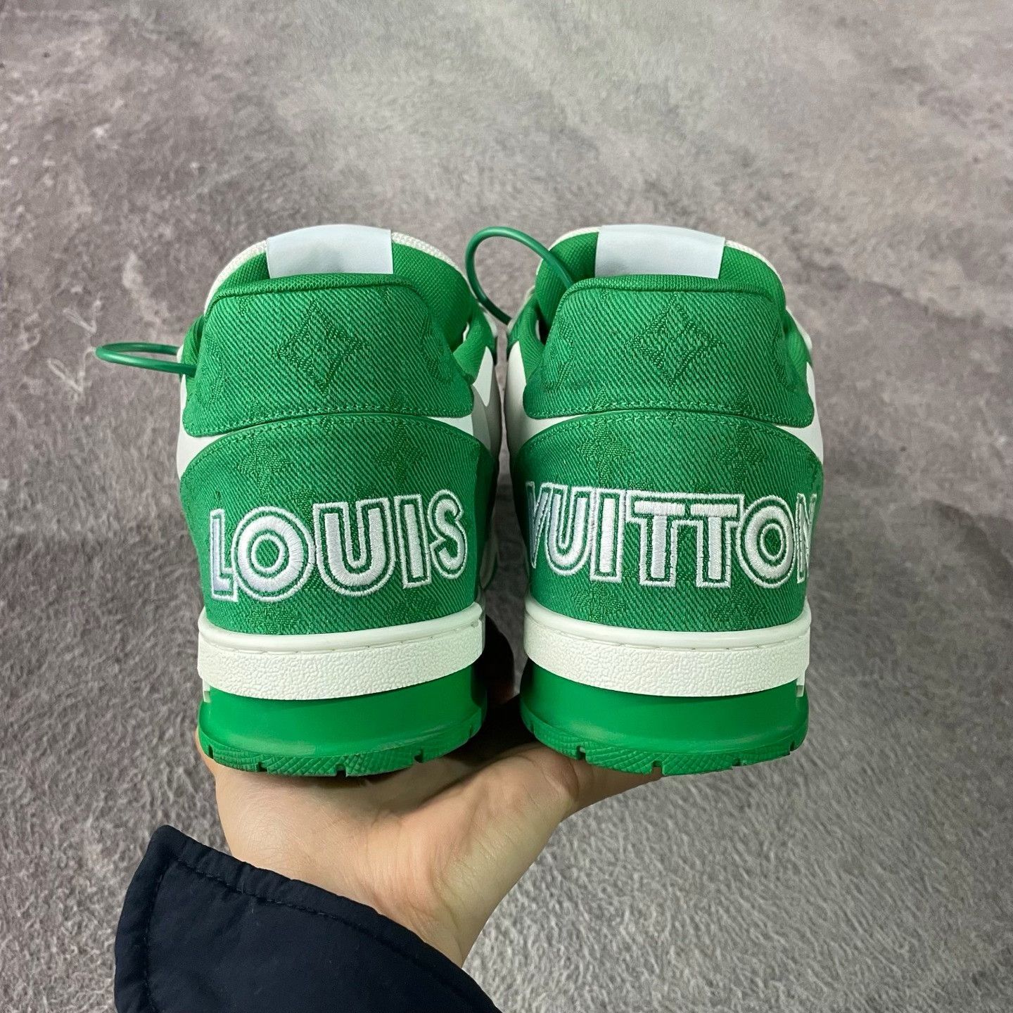 Louis Vuitton Louis Vuitton Training Green Lowtop Sneakers 43 Men Size US 10 / EU 43 - 3 Thumbnail