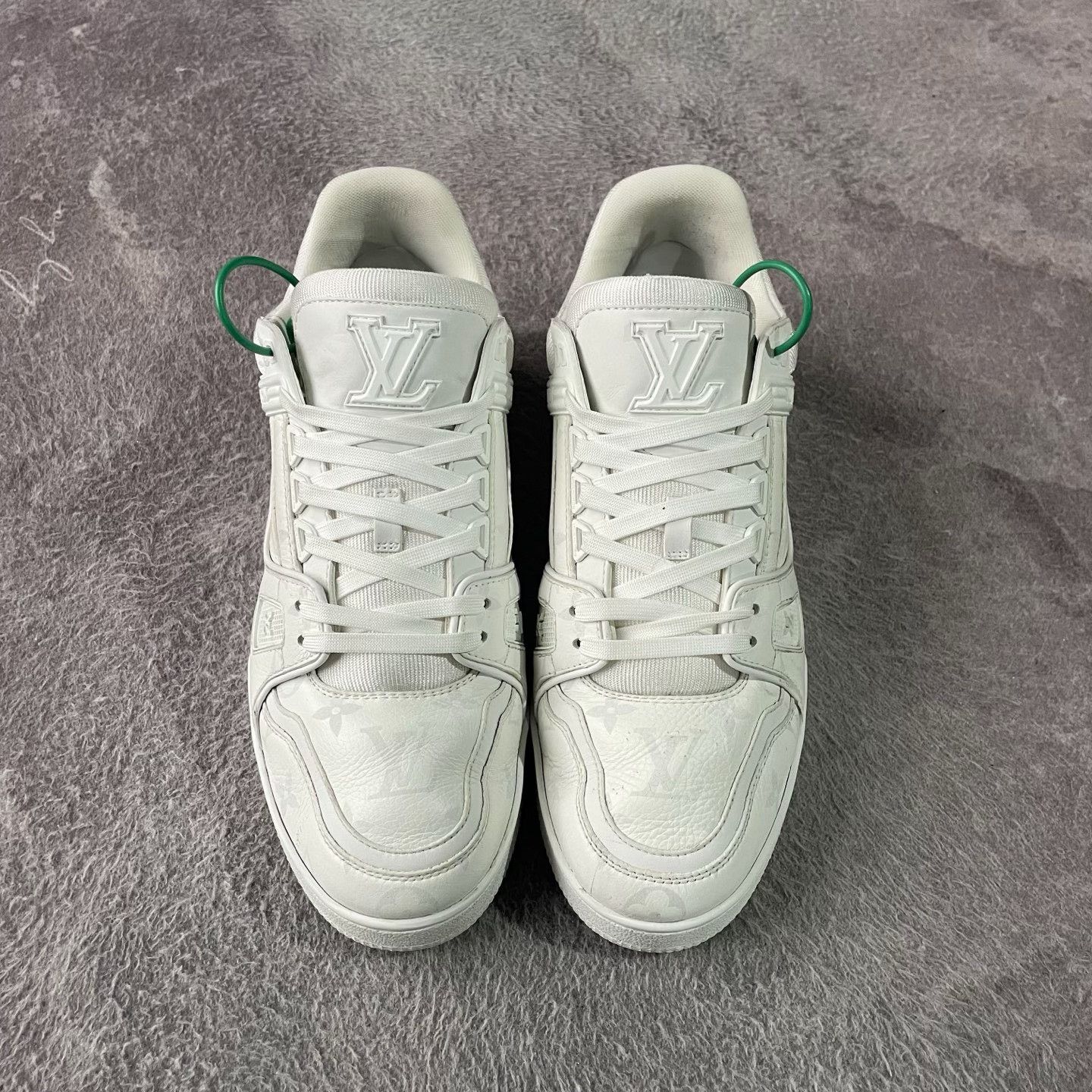 Louis Vuitton Louis Vuitton Training White Lowtop Sneakers 25 Men Size US 10 / EU 43 - 2 Thumbnail