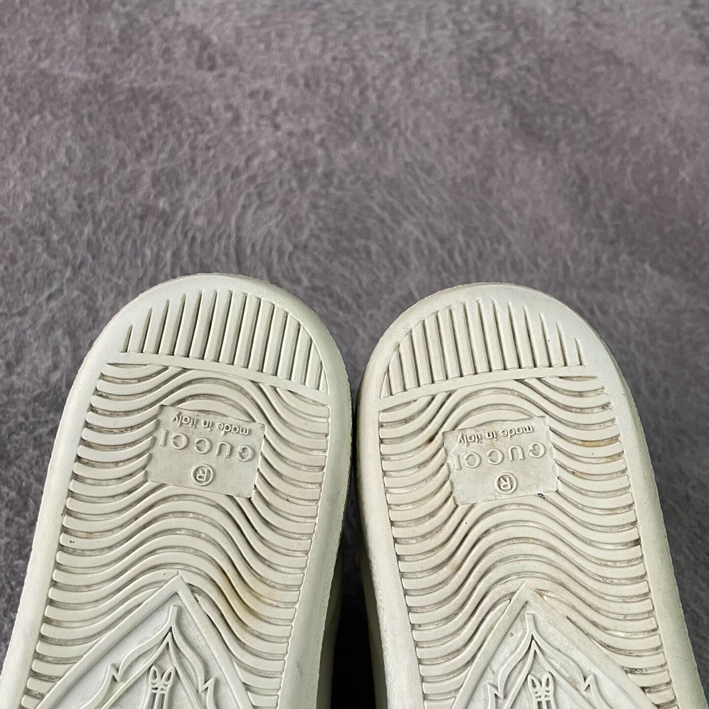 Gucci Gucci White Lowtop Sneakers 35 Women Size US 5 / IT 35 - 5 Thumbnail