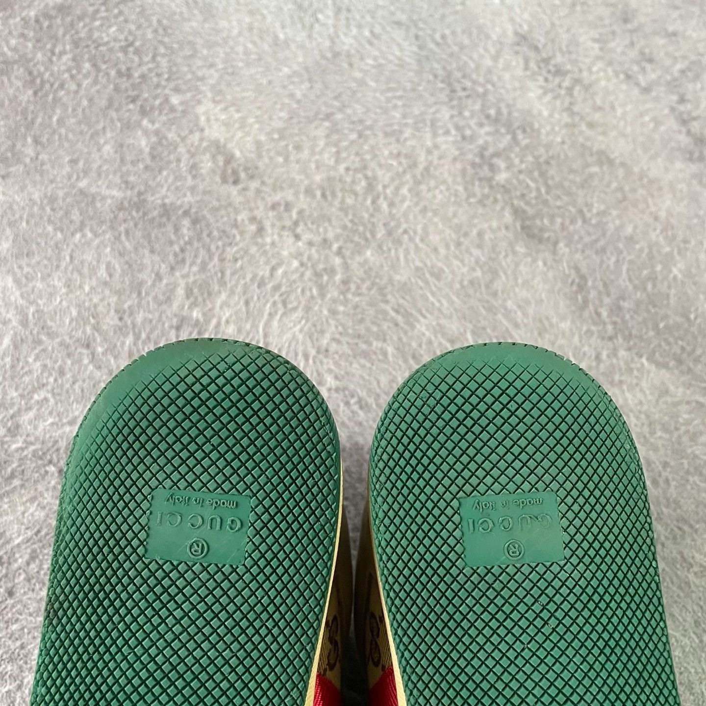 Gucci Gucci Lowtop Sneakers 35 Women Size US 5 / IT 35 - 5 Thumbnail
