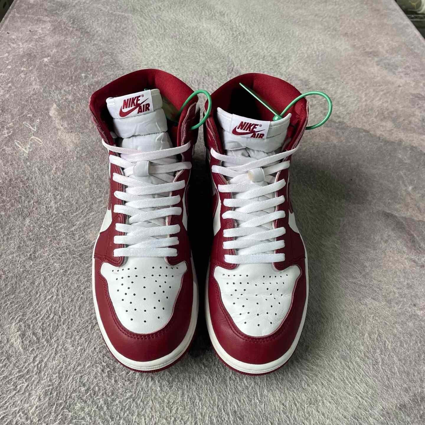 Nike Nike Retro Red Lowtop Sneakers 45 Men Size US 11.5 / EU 44-45 - 2 Thumbnail