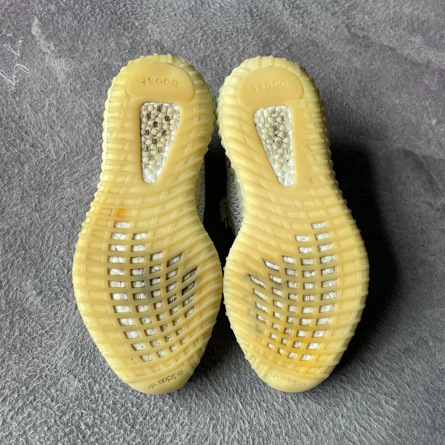 Yeezy Yeezy White Lowtop Sneakers 44 Men Size US 10.5 / EU 43-44 - 4 Thumbnail