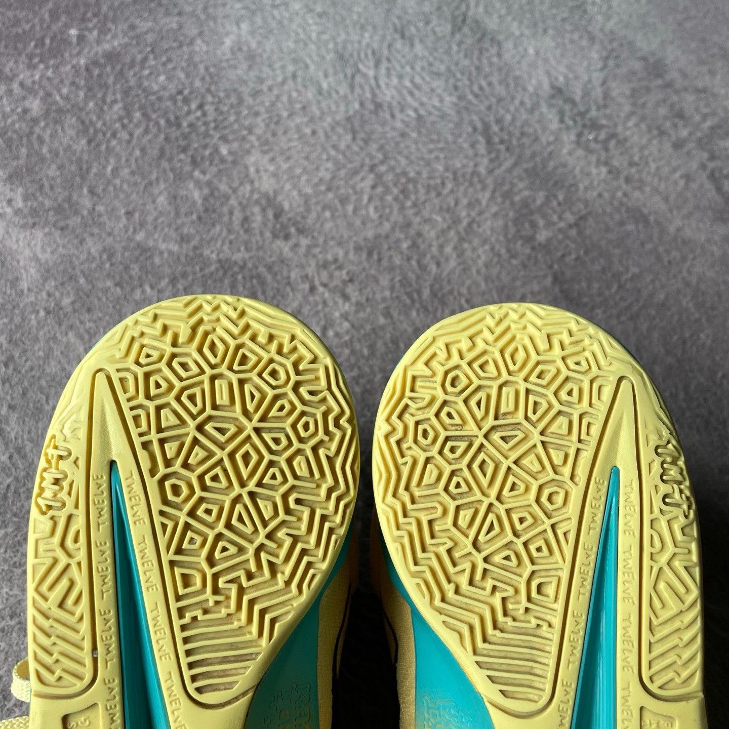 Nike Nike Yellow Lowtop Sneakers 43 Men Size US 10 / EU 43 - 5 Thumbnail