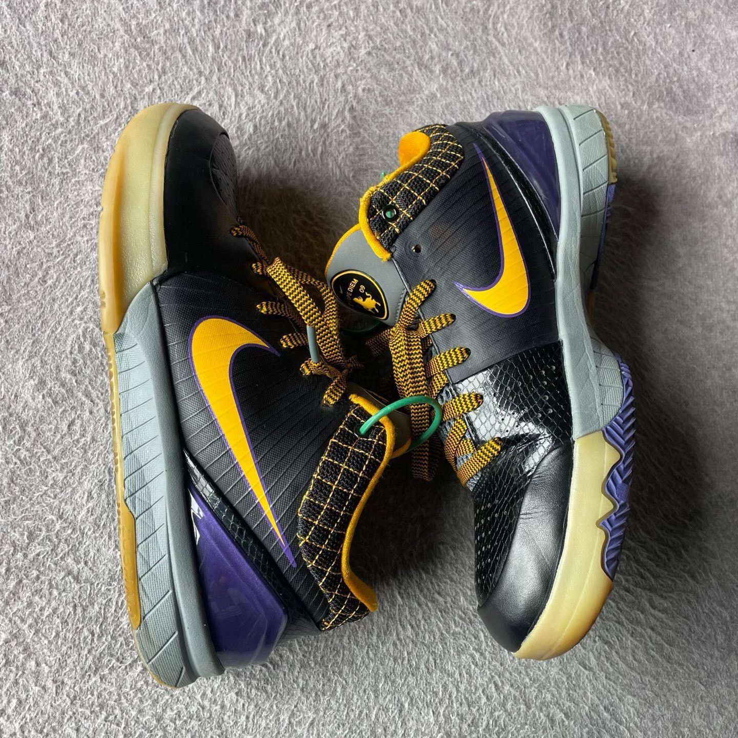 Nike Nike Yellow Lowtop Sneakers 41 Men Size US 8.5 / EU 41-42 - 7 Thumbnail