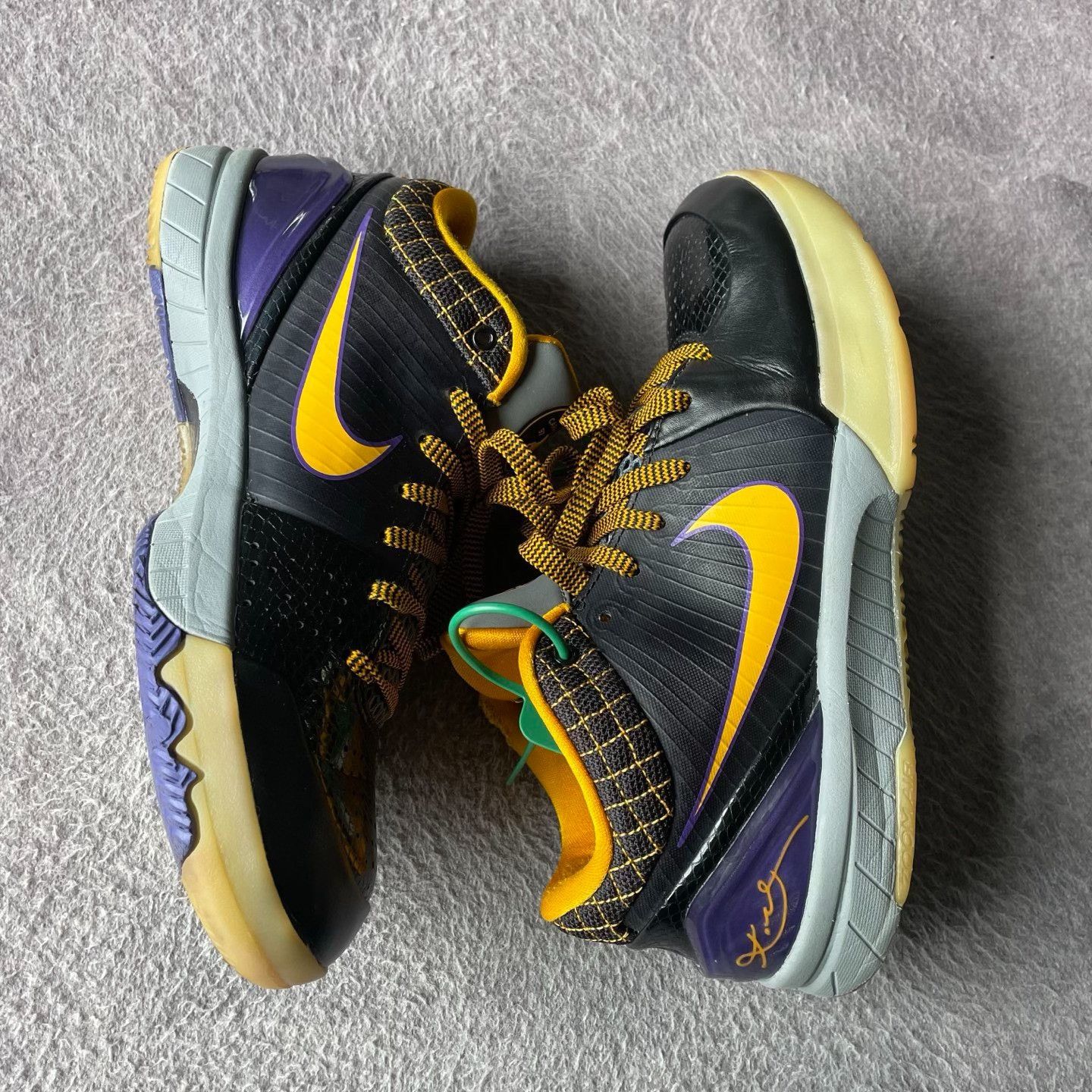 Nike Nike Yellow Lowtop Sneakers 41 Men Size US 8.5 / EU 41-42 - 8 Thumbnail