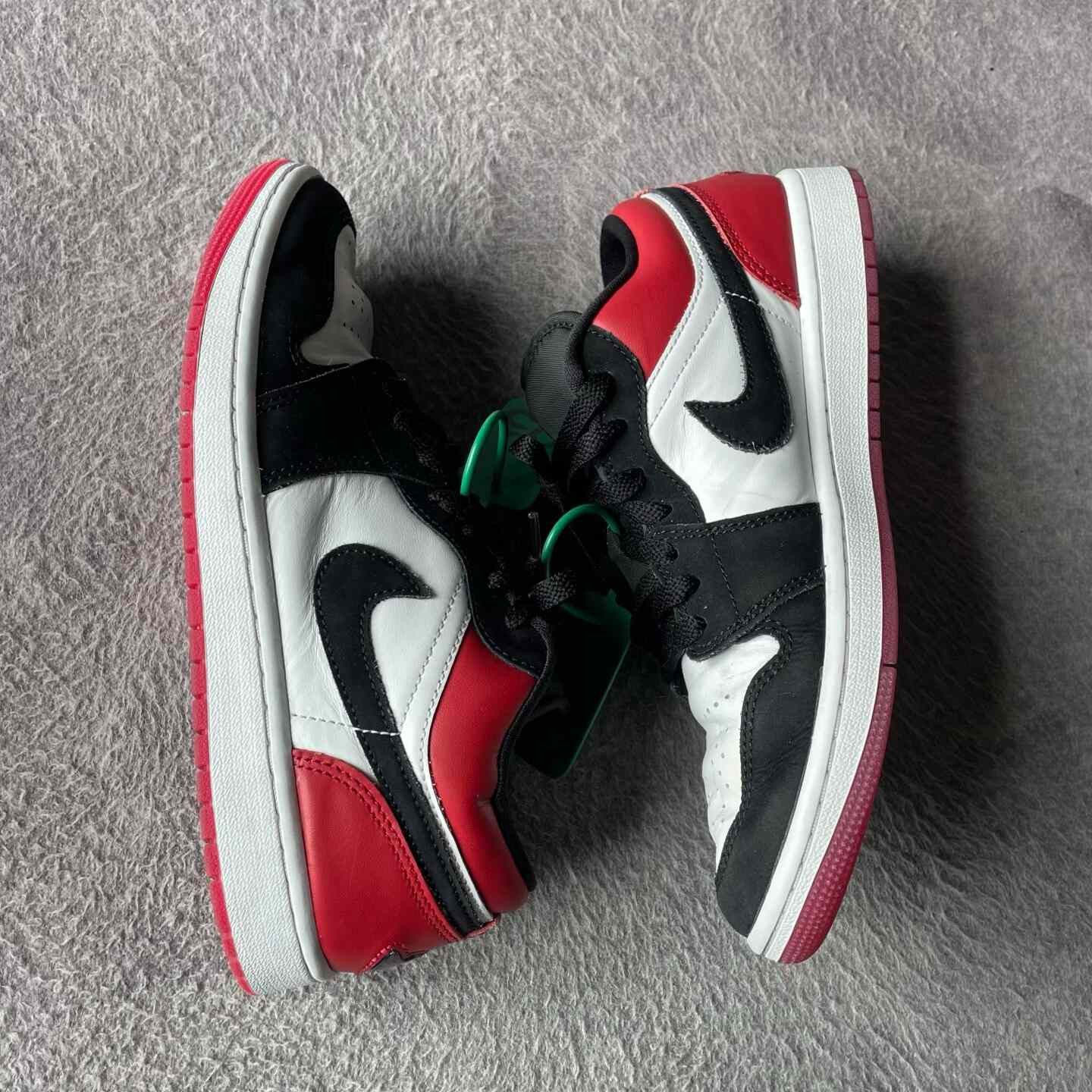 Nike Nike Silk Black Lowtop Sneakers 40 Men Size US 7.5 / EU 40-41 - 6 Thumbnail