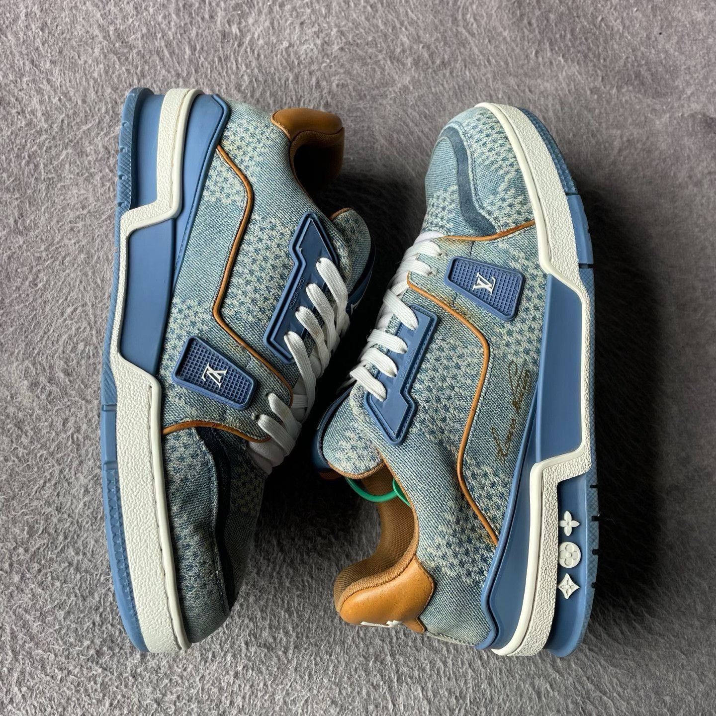 Louis Vuitton Louis Vuitton Training Plaid Blue Lowtop Sneakers 40 Men Size US 7.5 / EU 40-41 - 7 Thumbnail