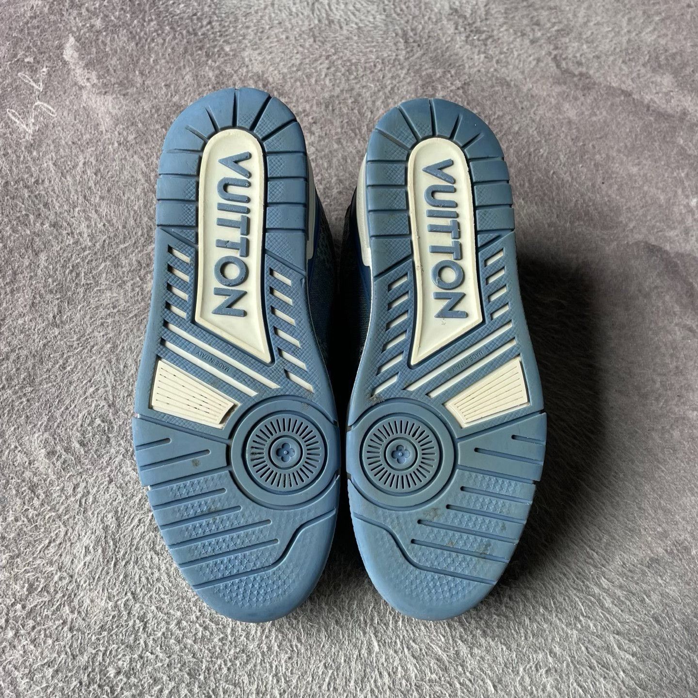 Louis Vuitton Louis Vuitton Training Plaid Blue Lowtop Sneakers 40 Men Size US 7.5 / EU 40-41 - 4 Thumbnail
