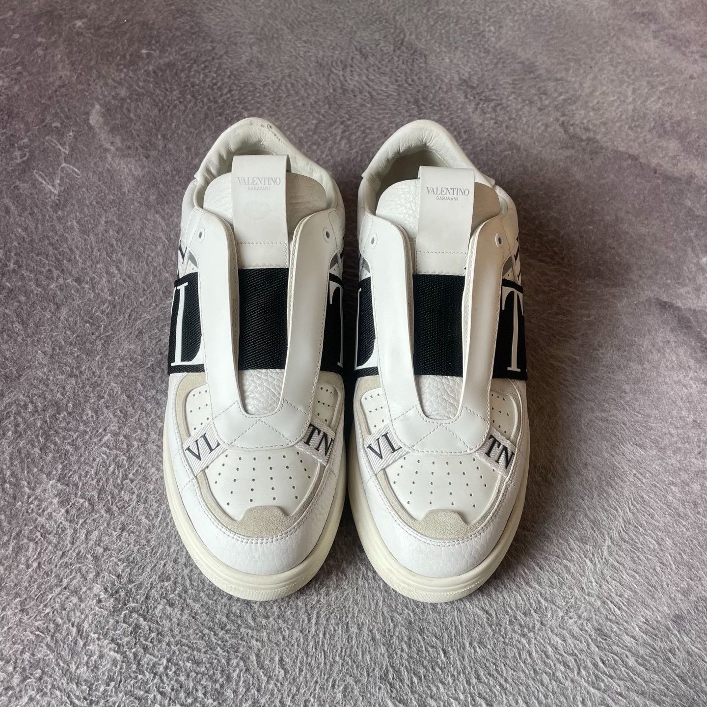 Valentino Valentino Leather Black Lowtop Sneakers S Men Size US 10 / EU 43 - 2 Thumbnail