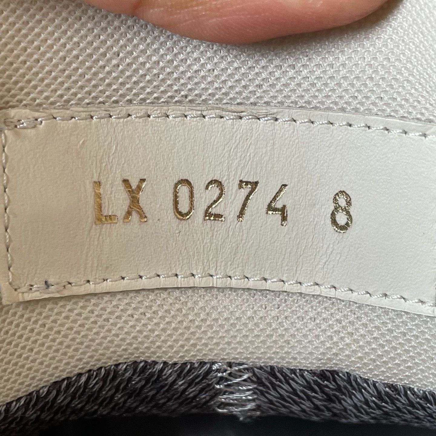 Louis Vuitton Louis Vuitton Training White Lowtop Sneakers 42 Men Size US 9 / EU 42 - 6 Thumbnail