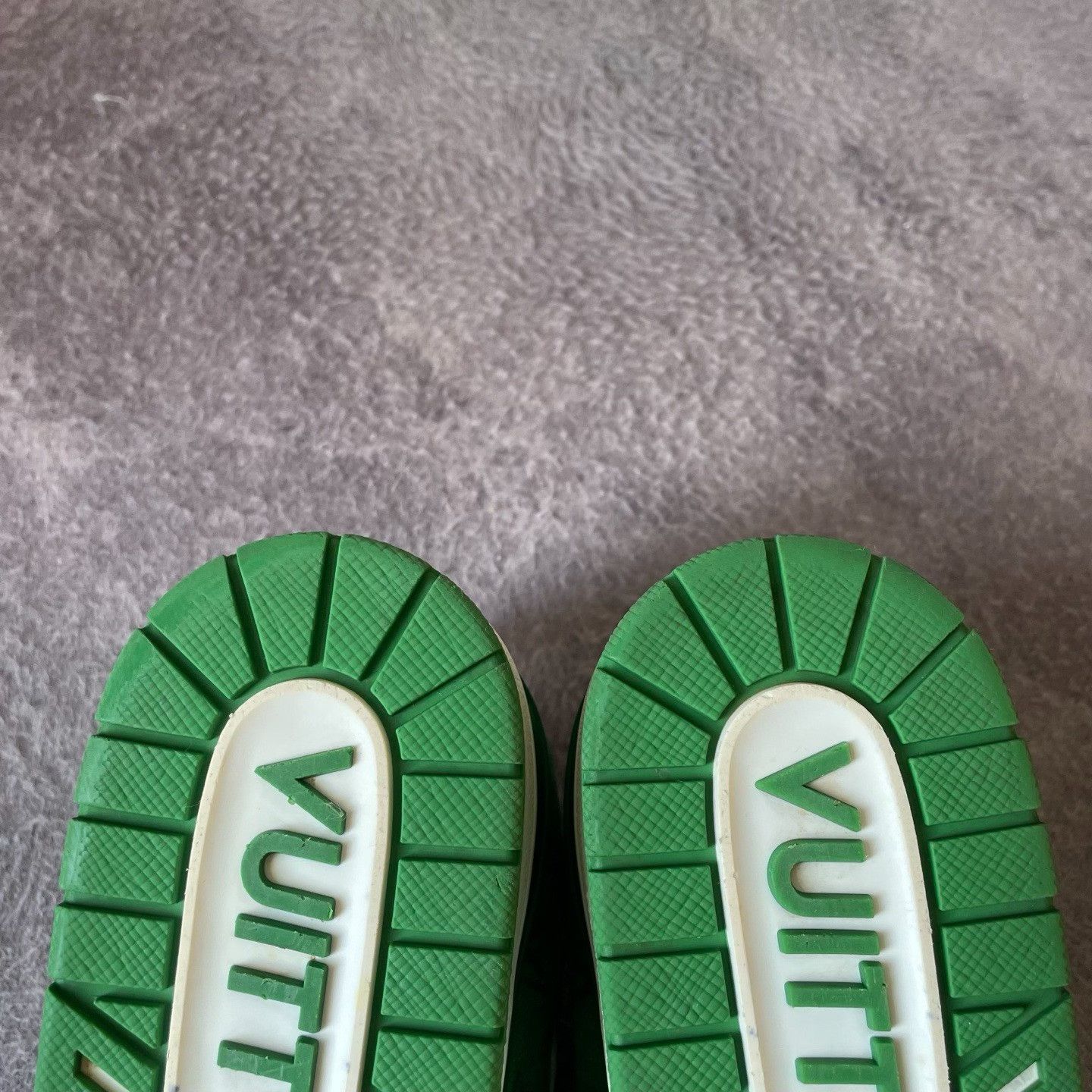 Louis Vuitton Louis Vuitton Training Denim Green Lowtop Sneakers 42 Men Size US 9 / EU 42 - 5 Thumbnail