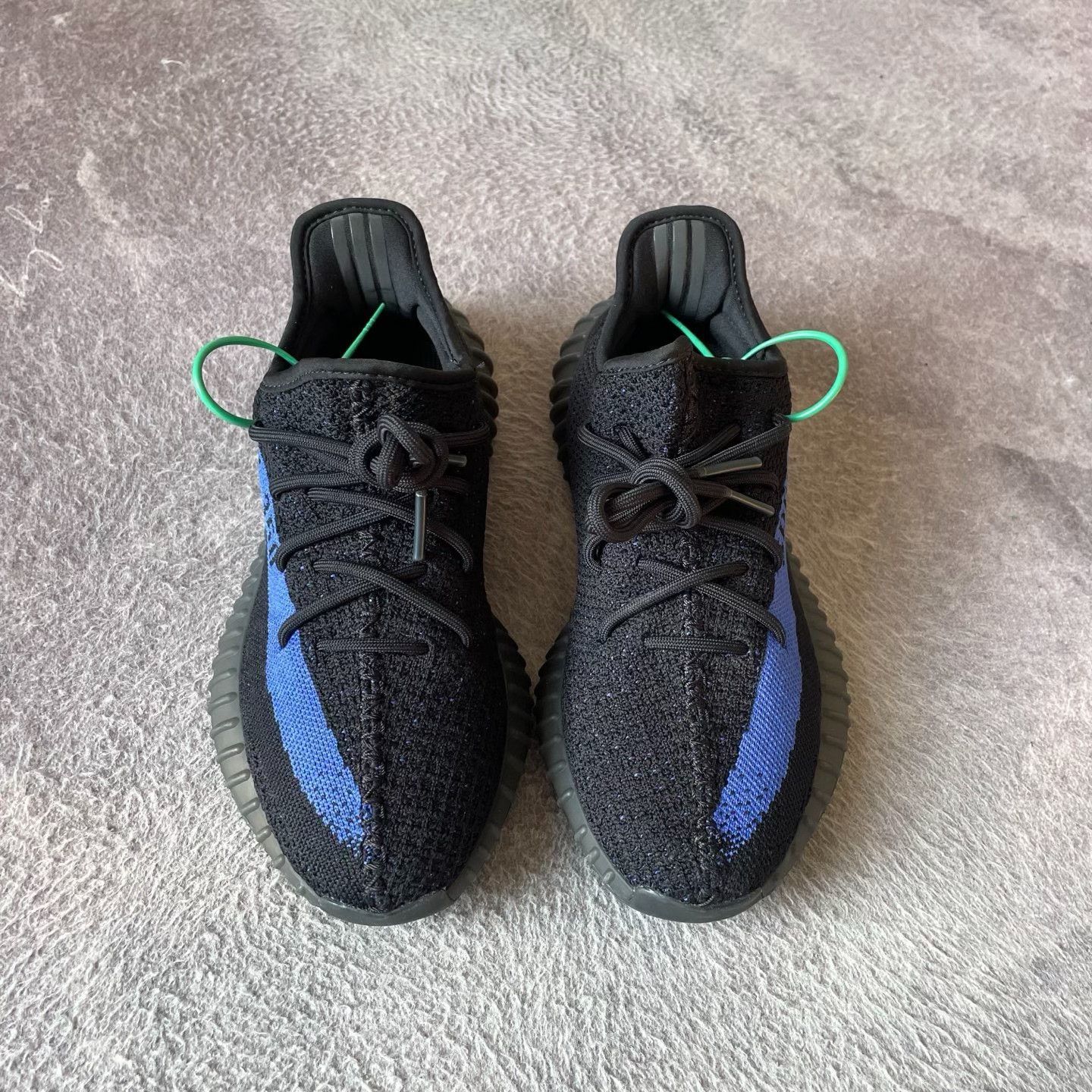 Yeezy Yeezy Blue Lowtop Sneakers 40 Men Size US 7.5 / EU 40-41 - 2 Thumbnail