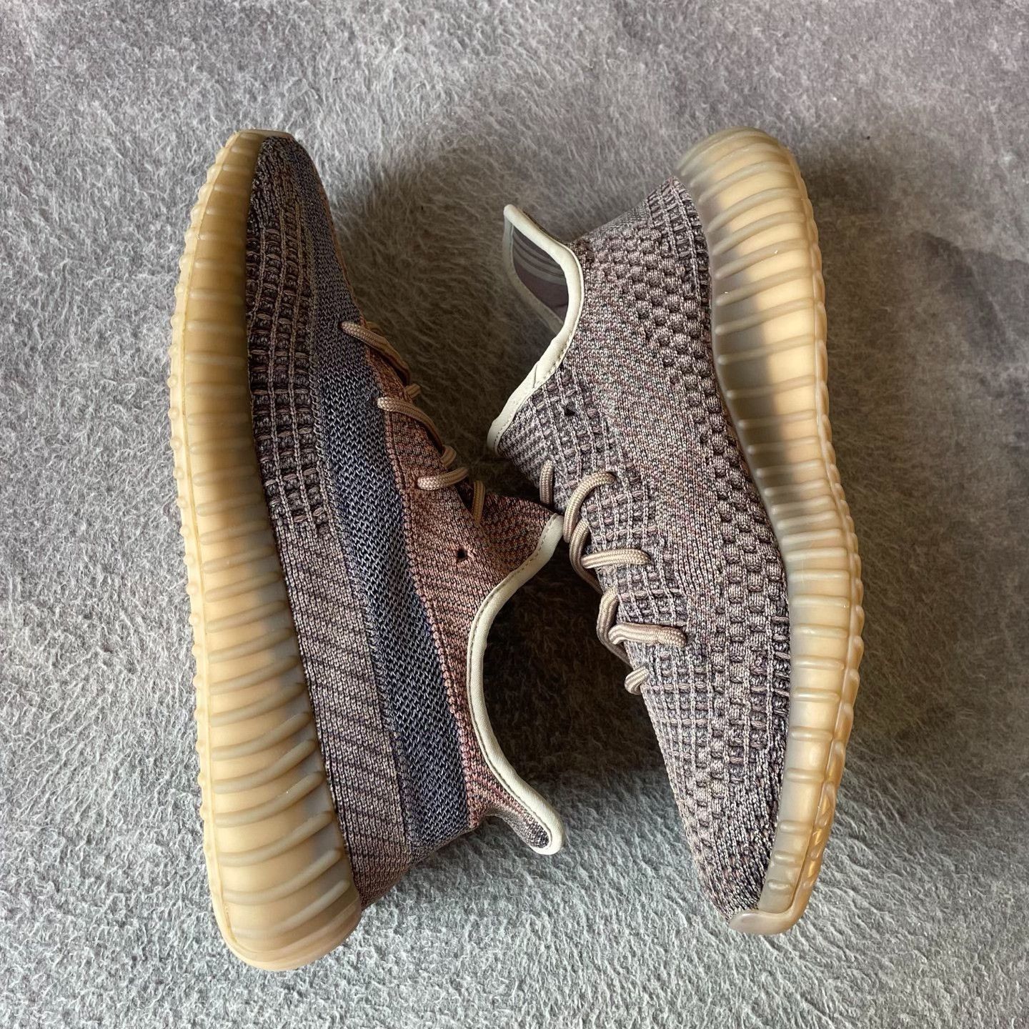 Yeezy Yeezy Brown Lowtop Sneakers 44 Men Size US 10.5 / EU 43-44 - 7 Thumbnail