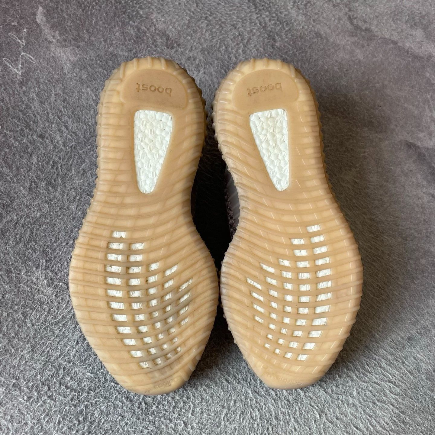 Yeezy Yeezy Brown Lowtop Sneakers 44 Men Size US 10.5 / EU 43-44 - 4 Thumbnail