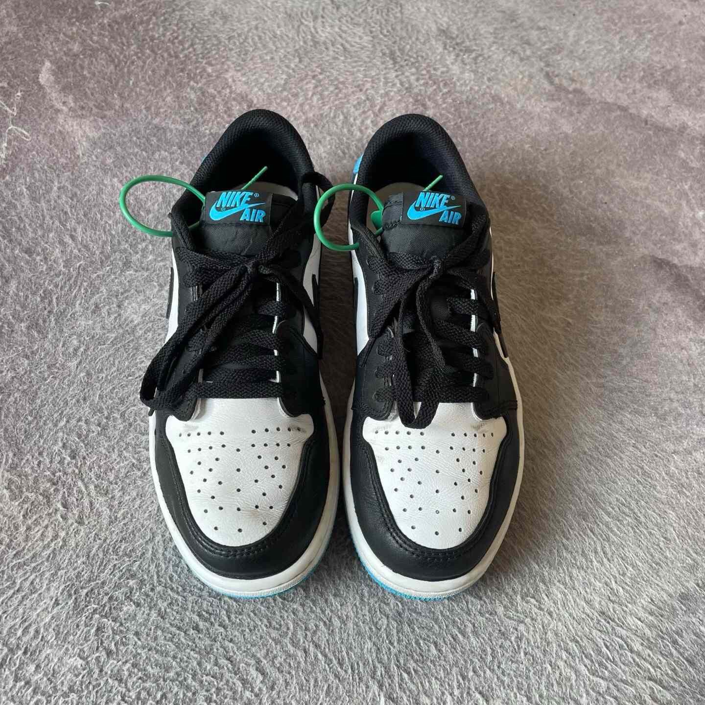 Nike Nike Retro Black Lowtop Sneakers 42 Men Size US 9 / EU 42 - 2 Thumbnail