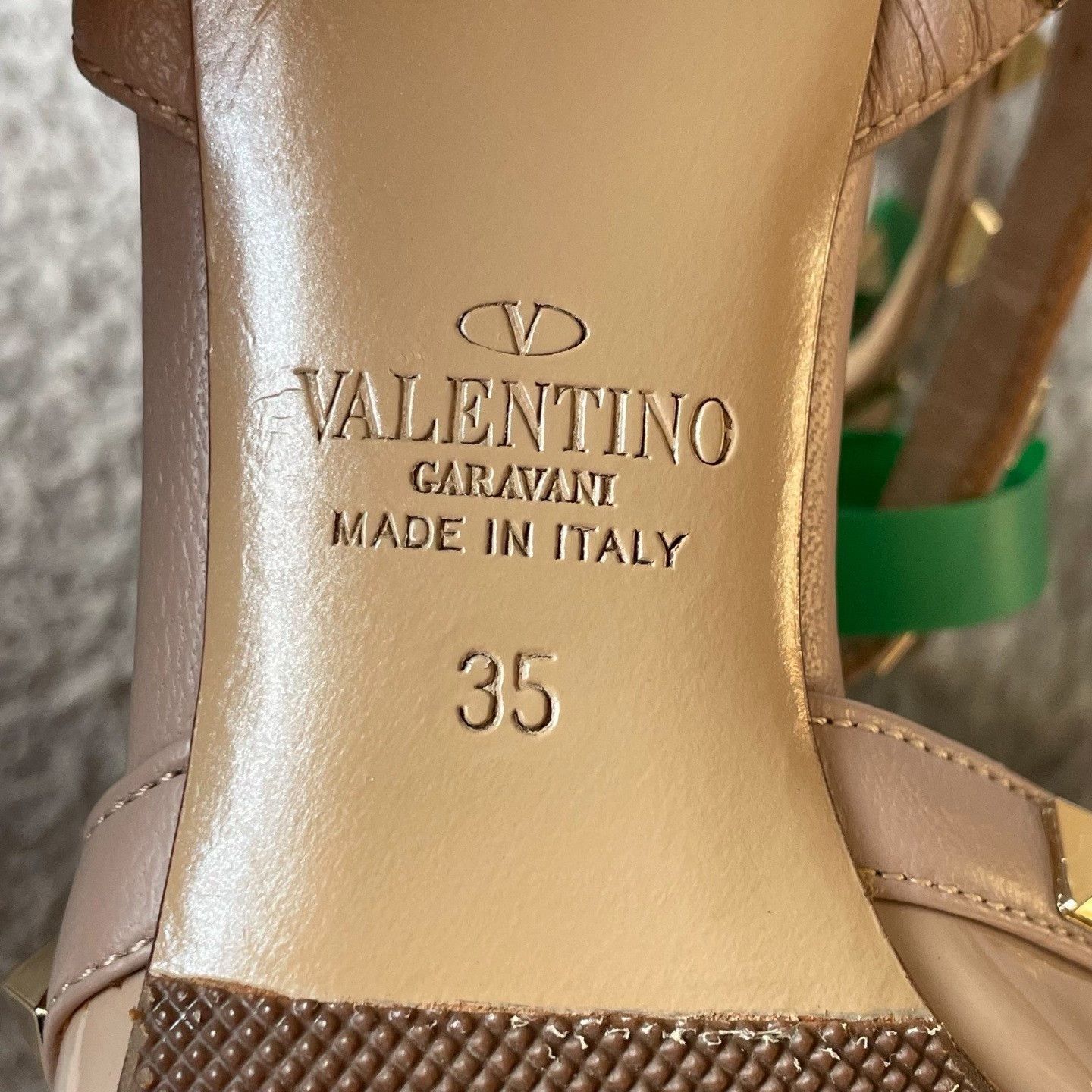 Valentino Valentino Lowtop Sneakers S Women Size US 6 / IT 36 - 5 Thumbnail