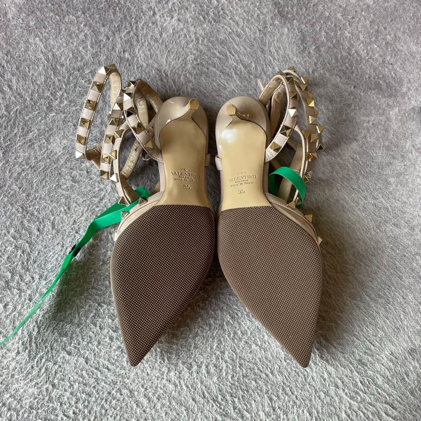 Valentino Valentino Lowtop Sneakers S Women Size US 6 / IT 36 - 4 Thumbnail