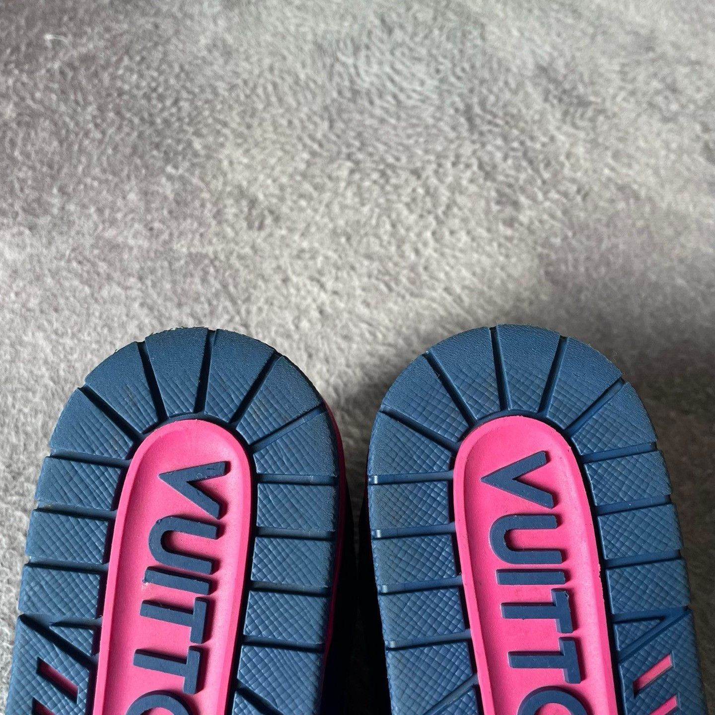 Louis Vuitton Louis Vuitton Training Purple Lowtop Sneakers 38 Women Size US 7.5 / IT 37.5 - 5 Thumbnail