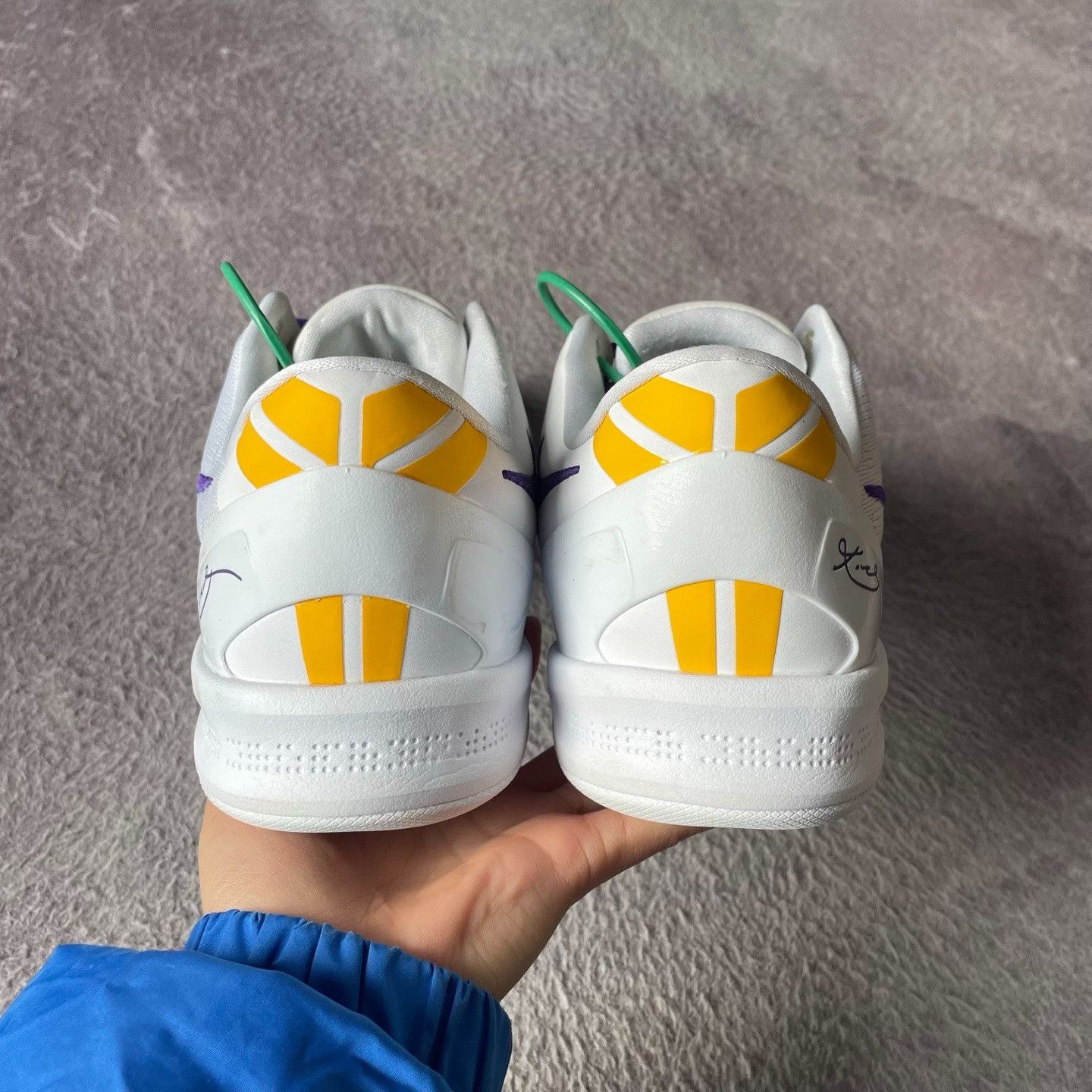 Nike Nike White Lowtop Sneakers 45 Men Size US 11.5 / EU 44-45 - 3 Thumbnail