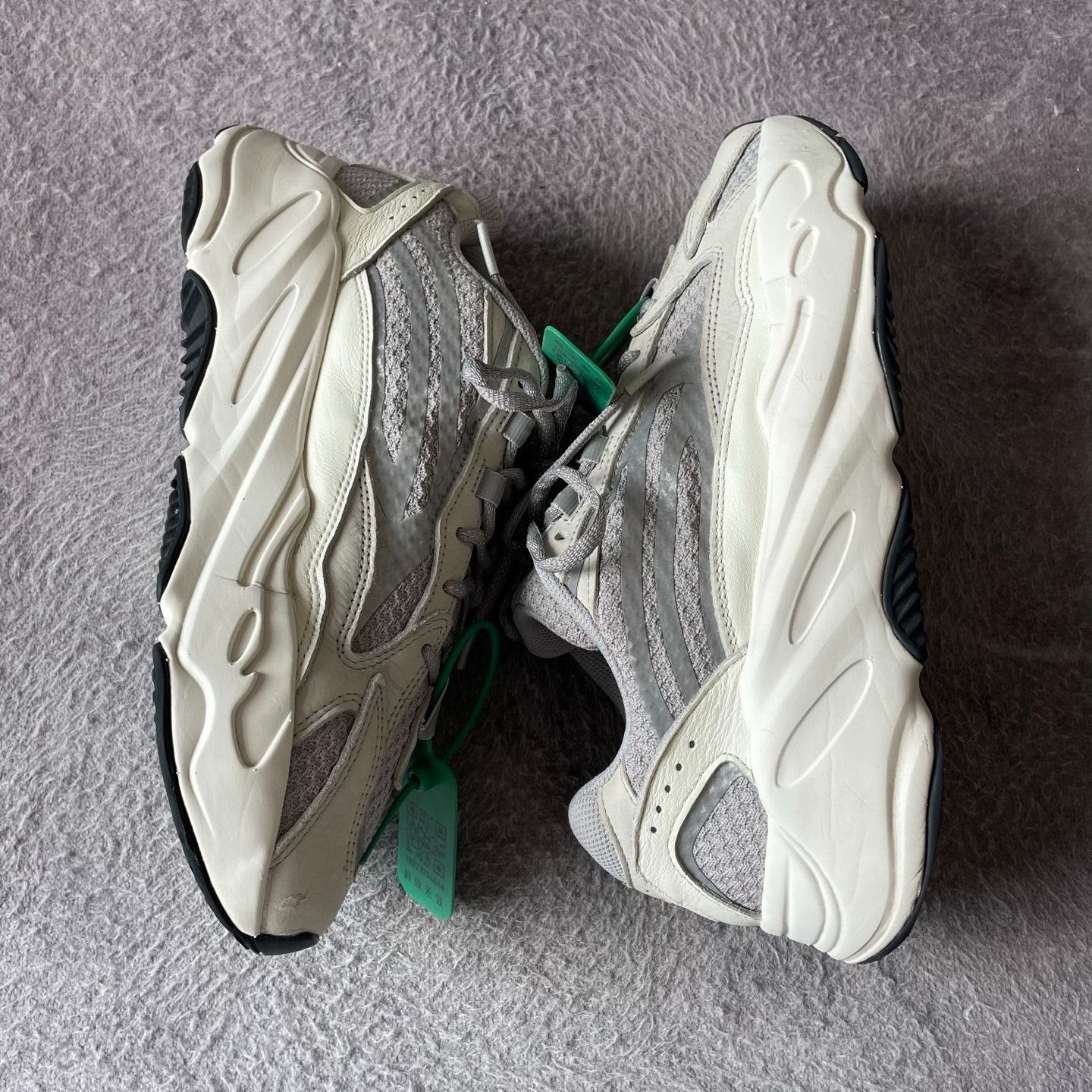 Yeezy Yeezy Lowtop Sneakers 44 Men Size US 10.5 / EU 43-44 - 7 Thumbnail