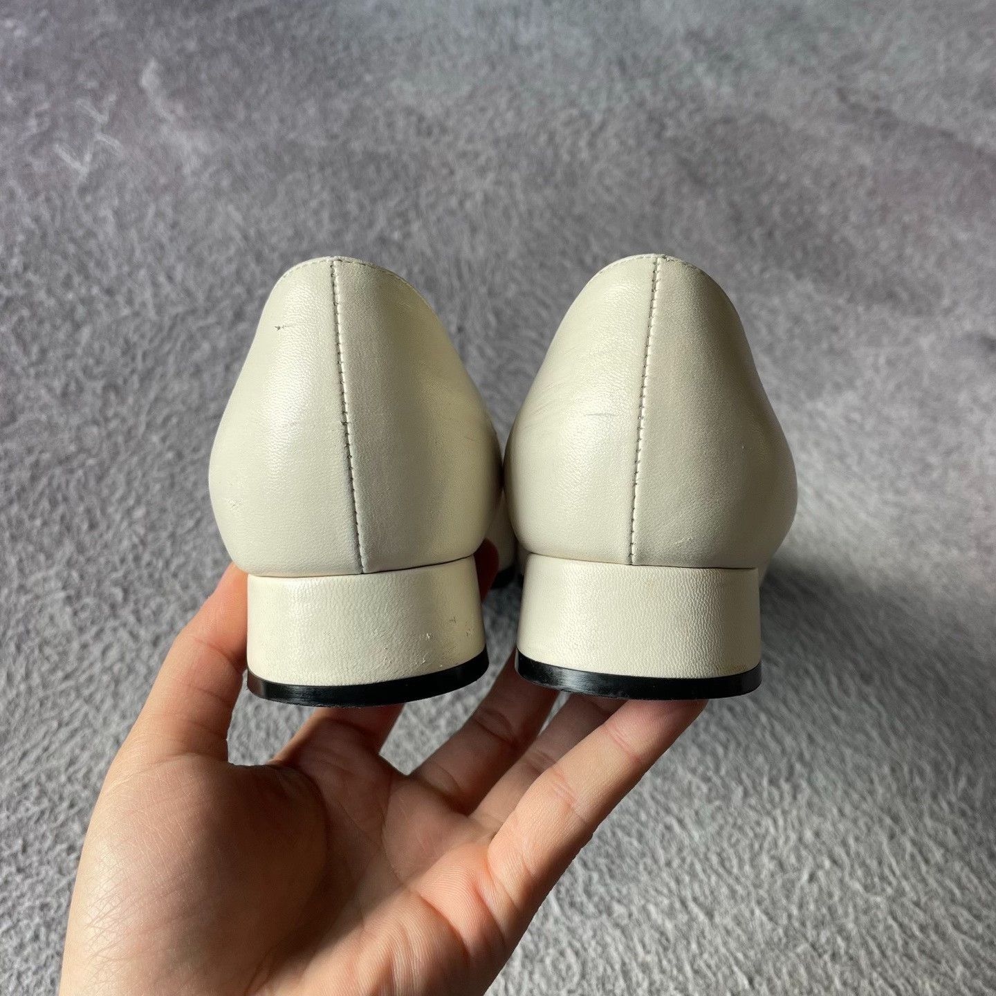 Gucci Gucci White Lowtop Sneakers 35.5 Women Size US 5 / IT 35 - 3 Thumbnail