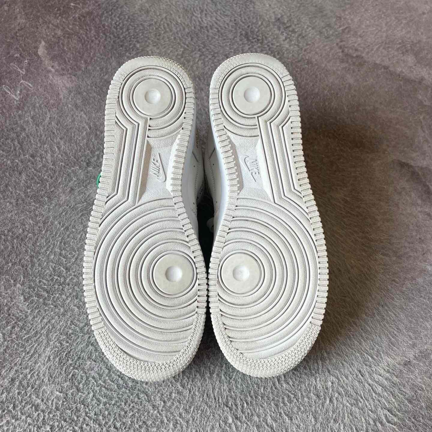 Nike Nike White AF1 Designer Casual Size US 8 / EU 41 - 4 Thumbnail