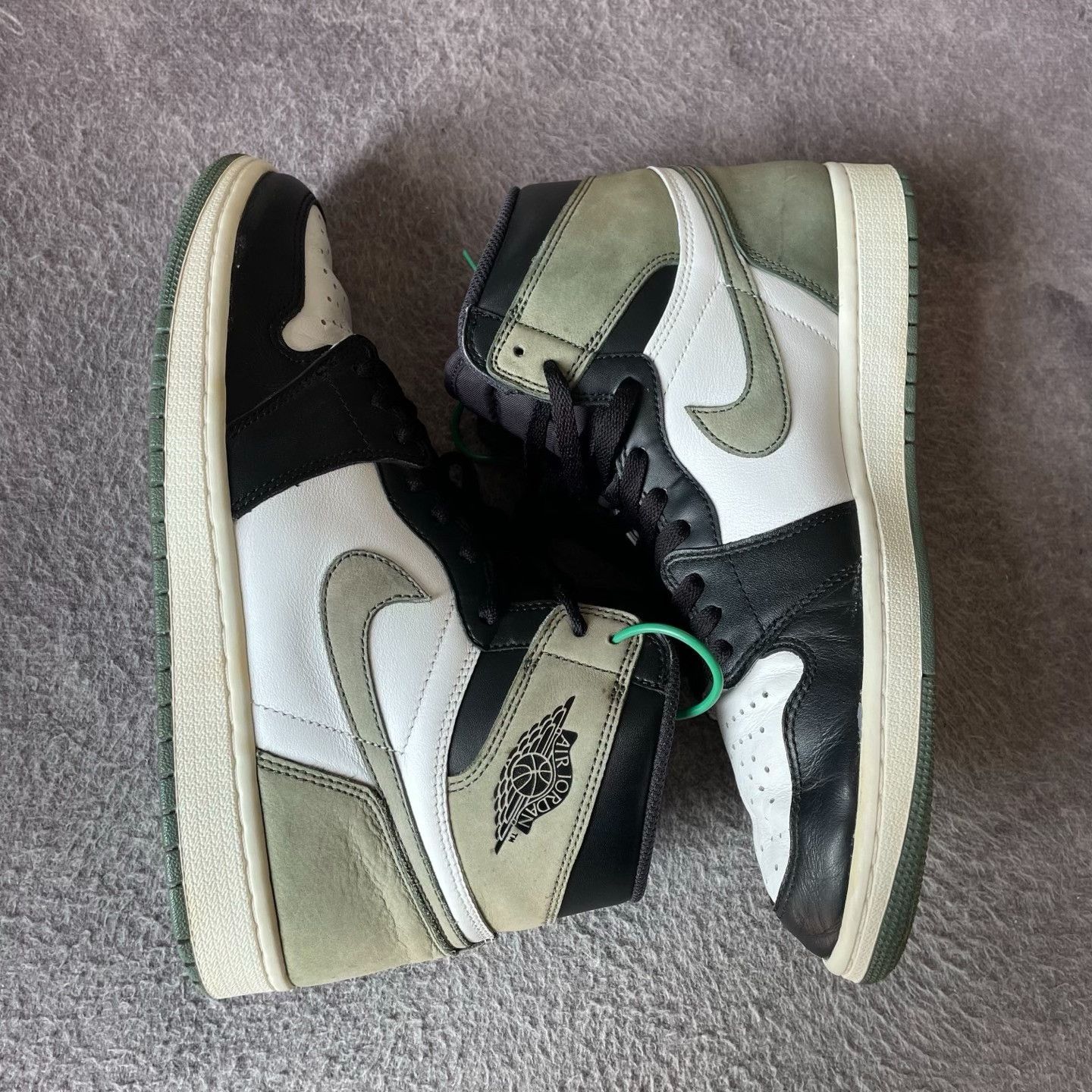 Nike Nike Green Lowtop Sneakers 44.5 Men Size US 11 / EU 44 - 7 Thumbnail
