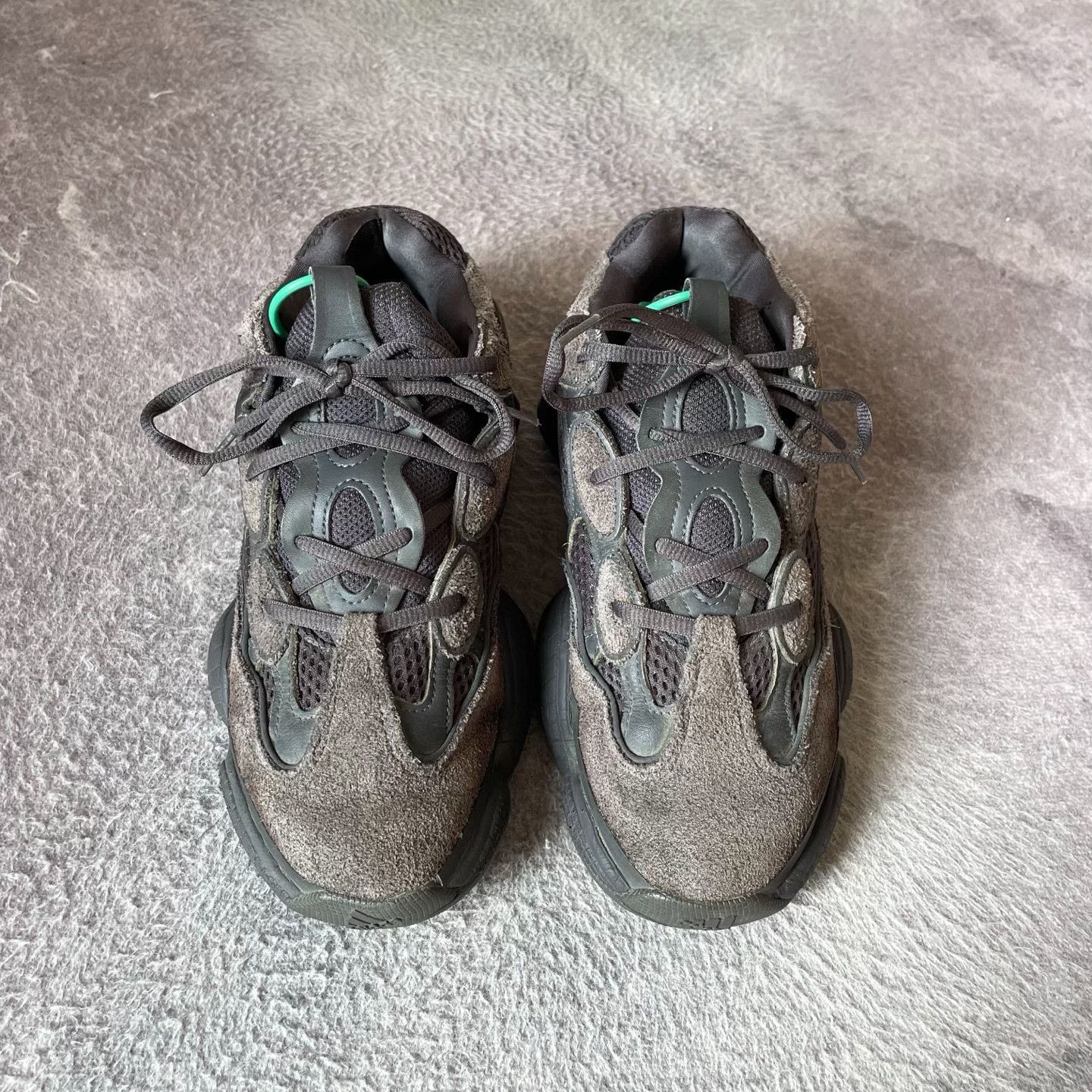Yeezy Yeezy Black Lowtop Sneakers 42 Men Size US 9 / EU 42 - 2 Thumbnail