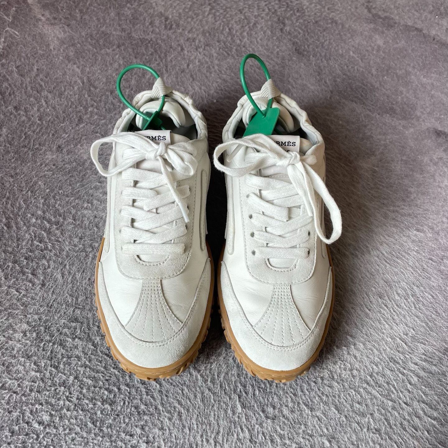 Hermes Hermes White Lowtop Sneakers 36 Women Size US 6 / IT 36 - 2 Thumbnail