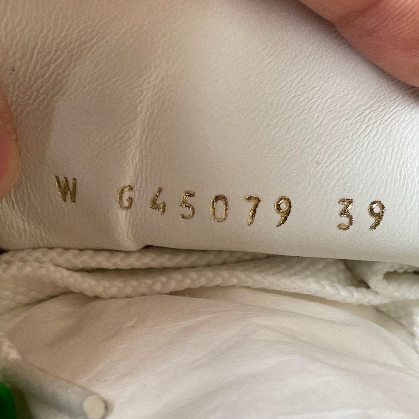 Chanel Chanel Gold Lowtop Sneakers 39 Men Size US 6.5 / EU 39-40 - 6 Thumbnail