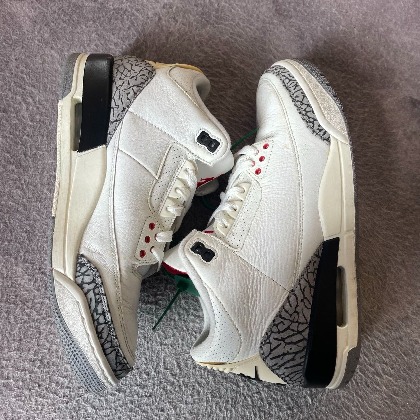 Nike Nike Distressed White Lowtop Sneakers 43 Men Size US 10 / EU 43 - 9 Thumbnail