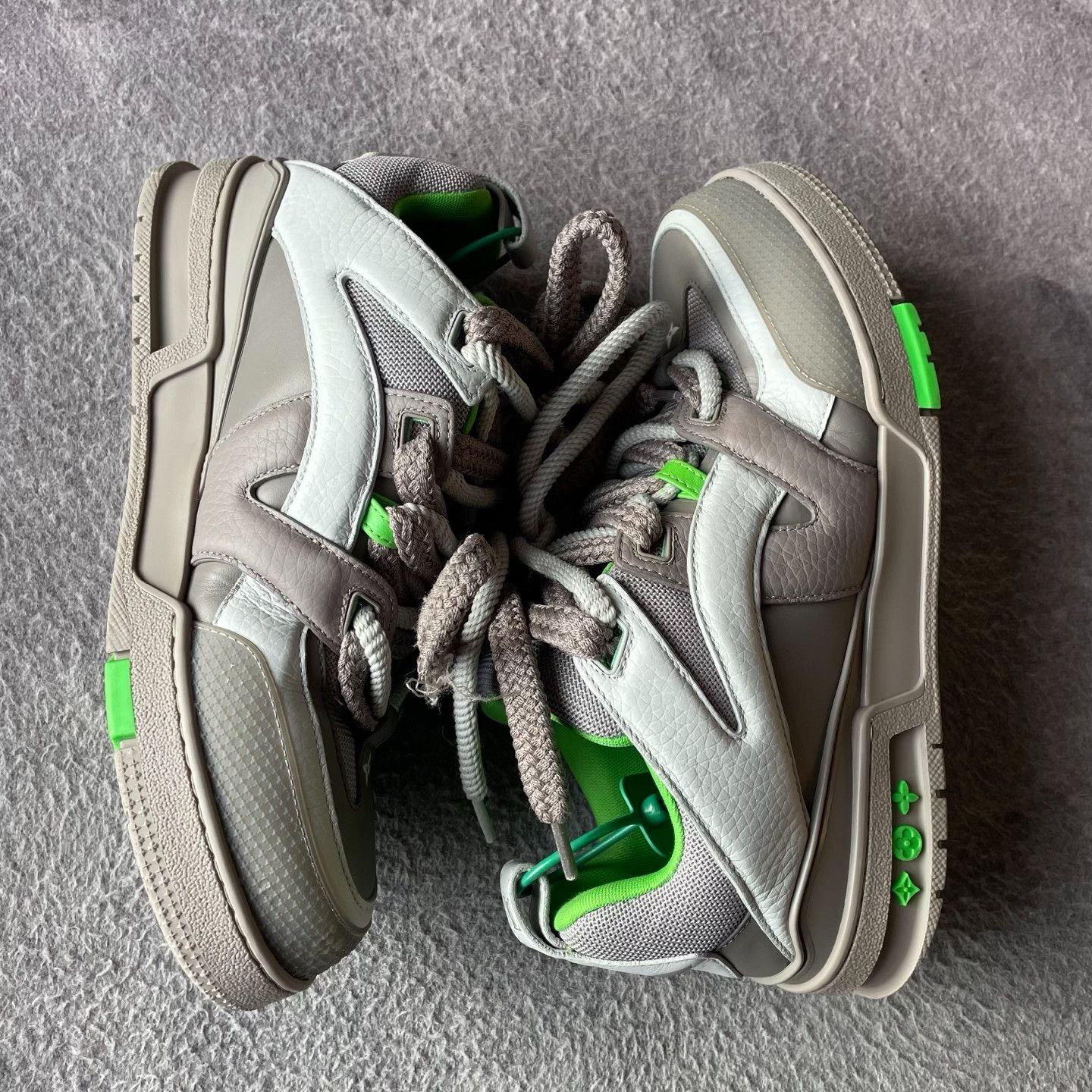 Louis Vuitton Louis Vuitton Skate Gray Lowtop Sneakers 42 Men Size US 9 / EU 42 - 7 Thumbnail