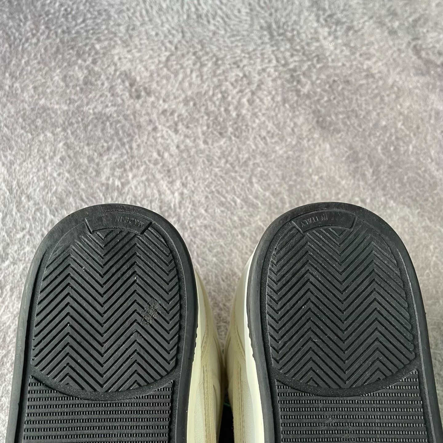 Chanel Chanel White Lowtop Sneakers 36 Women Size US 6 / IT 36 - 5 Thumbnail