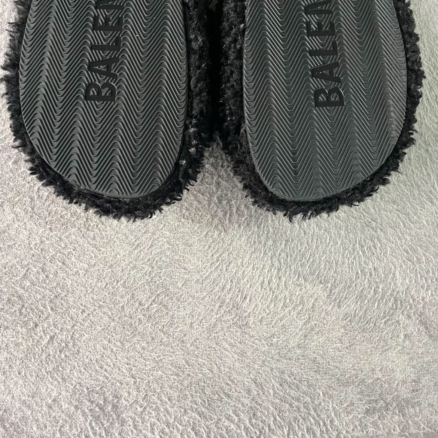 Balenciaga Balenciaga Fur Black Sandals 40 Men Size US 7.5 / EU 40-41 - 6 Thumbnail