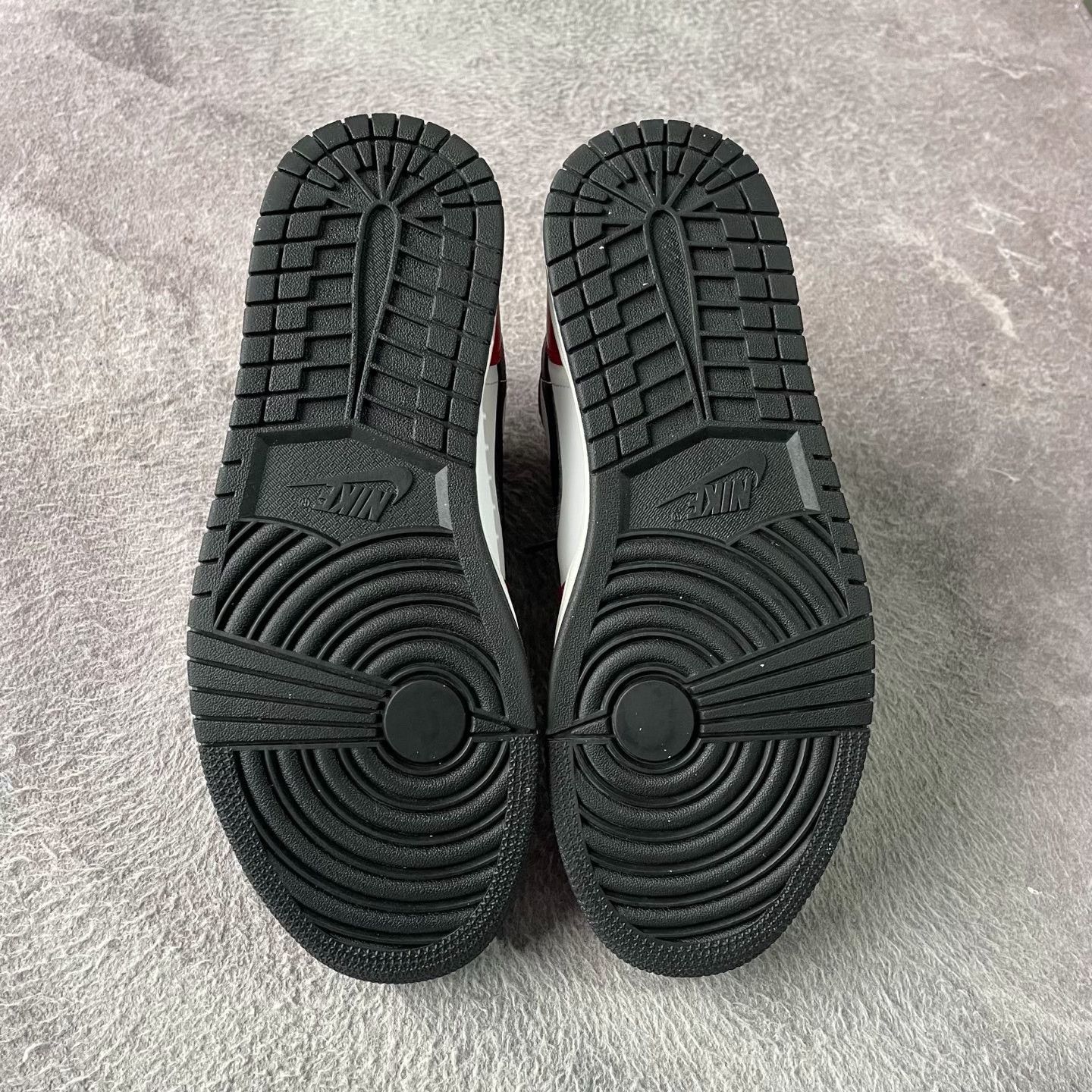 Nike Nike Black Lowtop Sneakers 42 Men Size US 9 / EU 42 - 4 Thumbnail