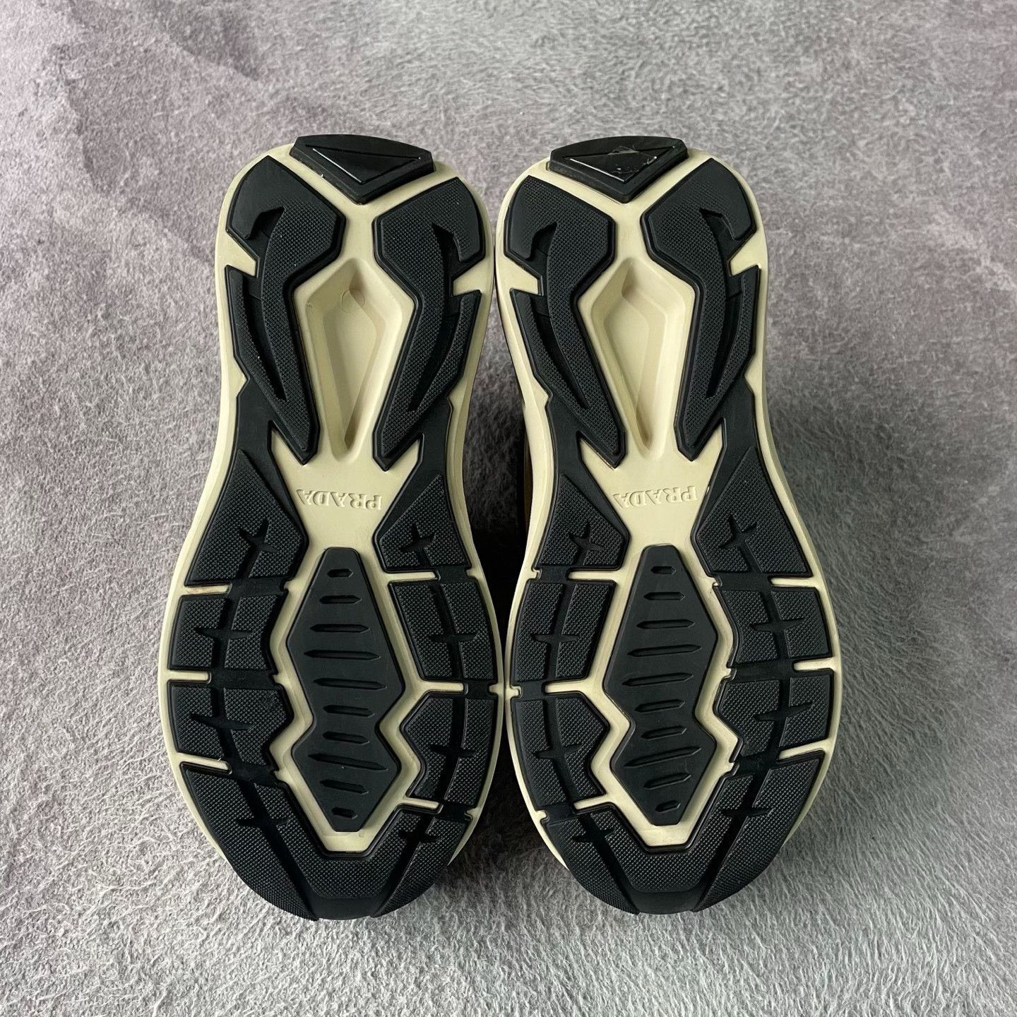 Prada Prada Reflective Yellow Lowtop Sneakers M Men Size US 10 / EU 43 - 4 Thumbnail