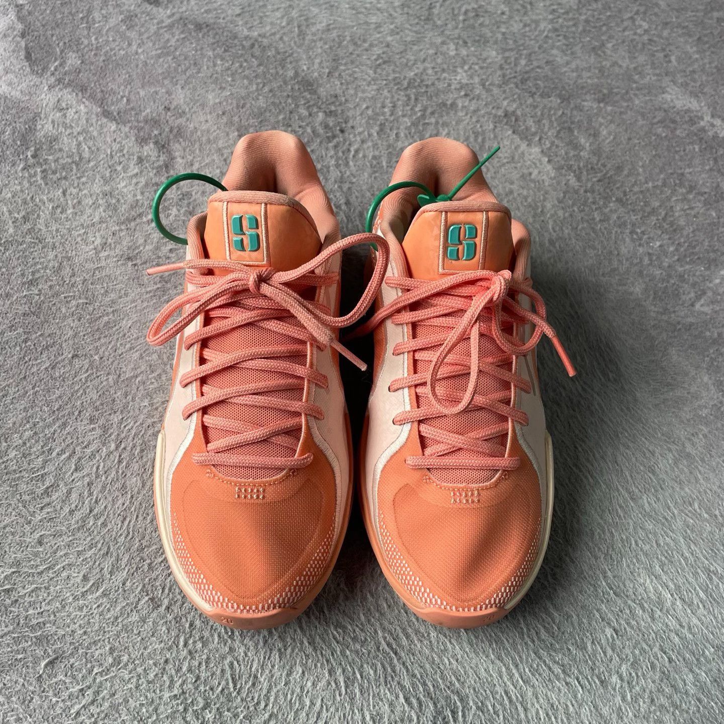 Nike Nike Orange Lowtop Sneakers 36 Men Size US 5 / EU 37 - 2 Thumbnail