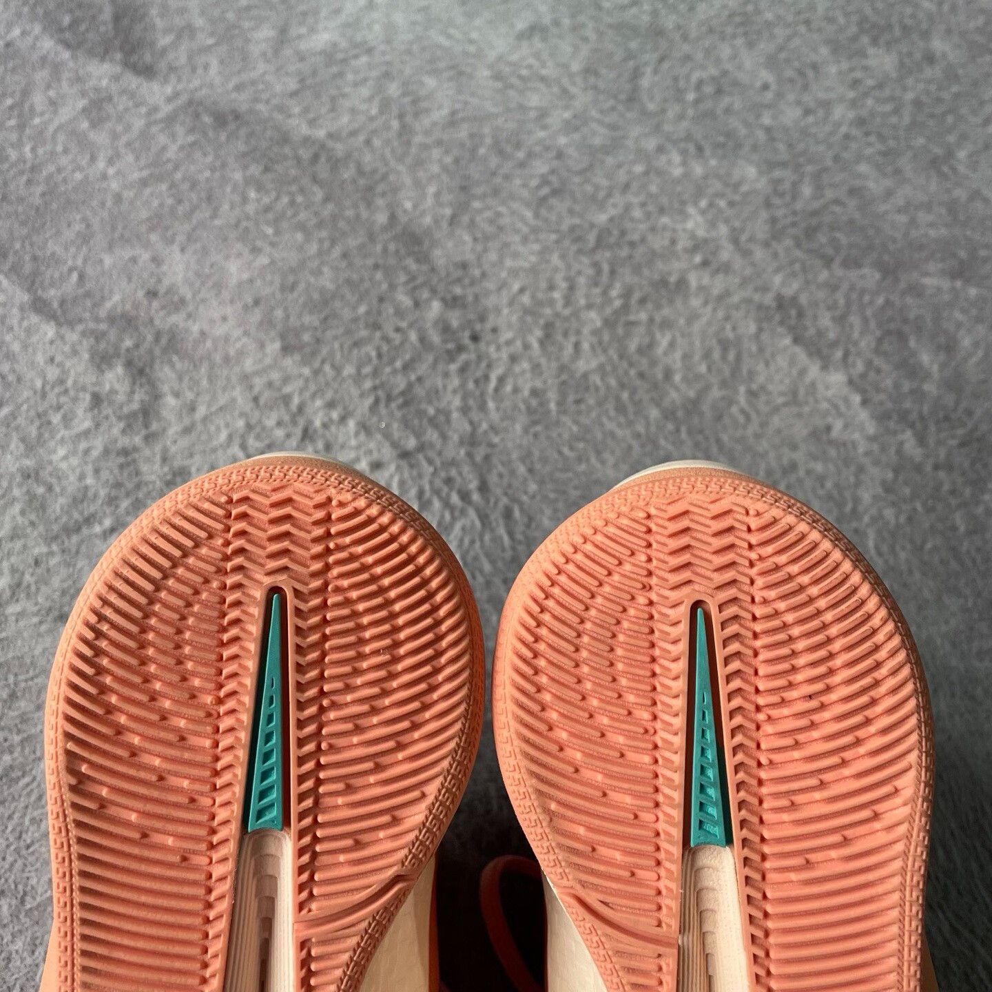 Nike Nike Orange Lowtop Sneakers 36 Men Size US 5 / EU 37 - 5 Thumbnail
