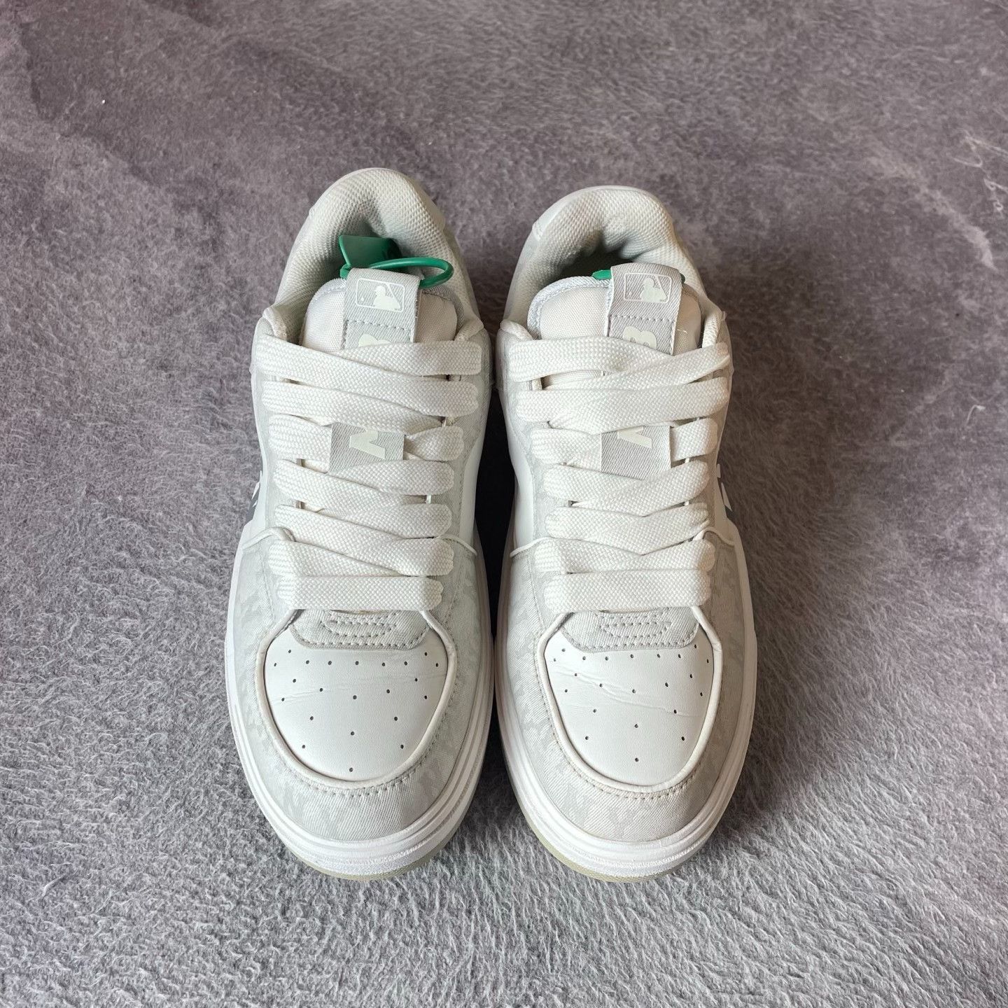 Other Gray Lowtop Sneakers 41 Men Size US 8.5 / EU 41-42 - 2 Thumbnail