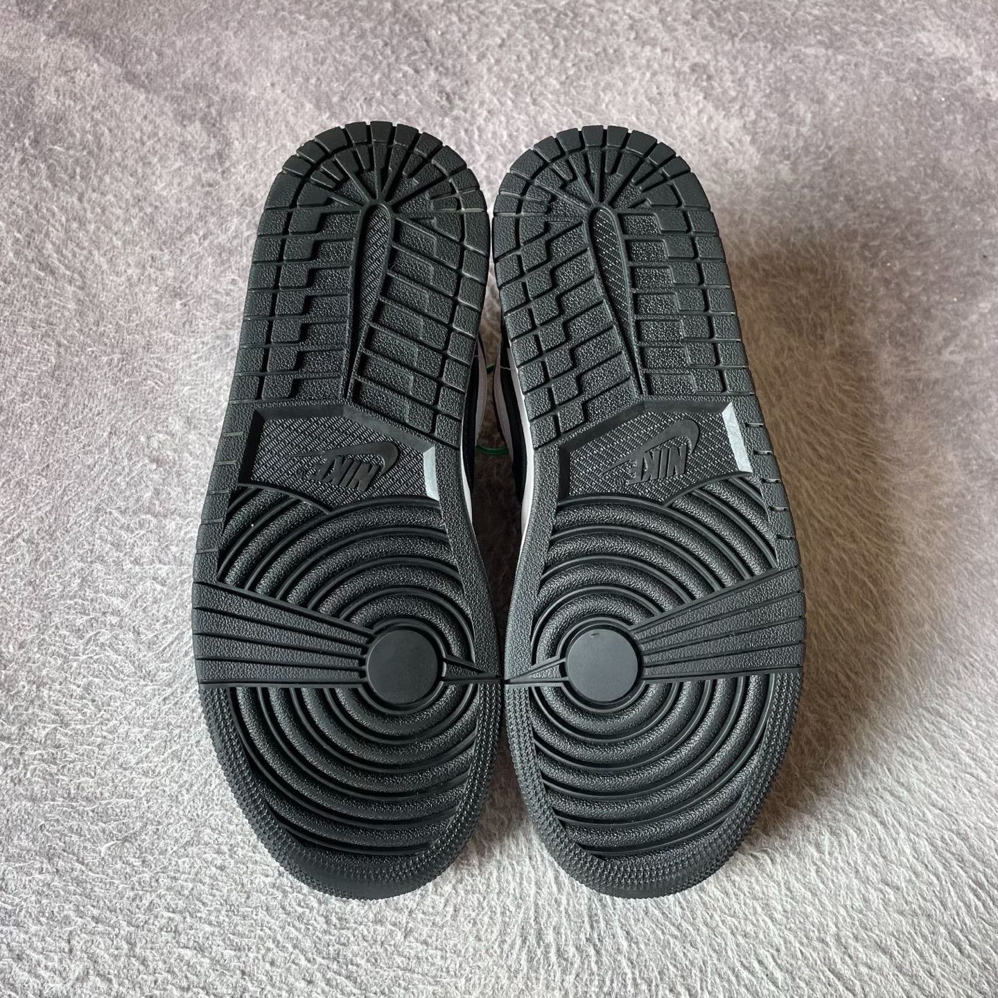 Nike Nike Black Lowtop Sneakers 38 Men Size US 6 / EU 39 - 4 Thumbnail