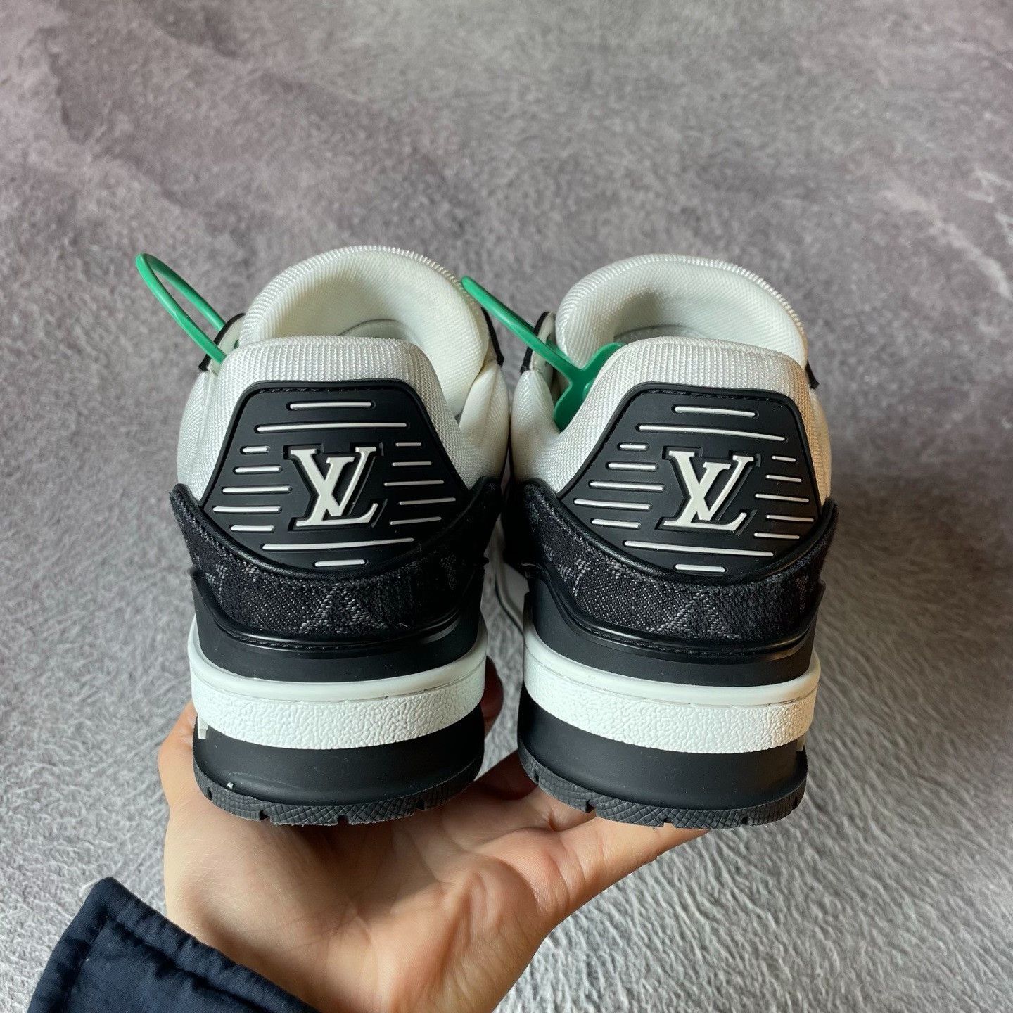 Louis Vuitton Louis Vuitton Training Black Lowtop Sneakers 37 Women Size US 6.5 / IT 36.5 - 3 Thumbnail