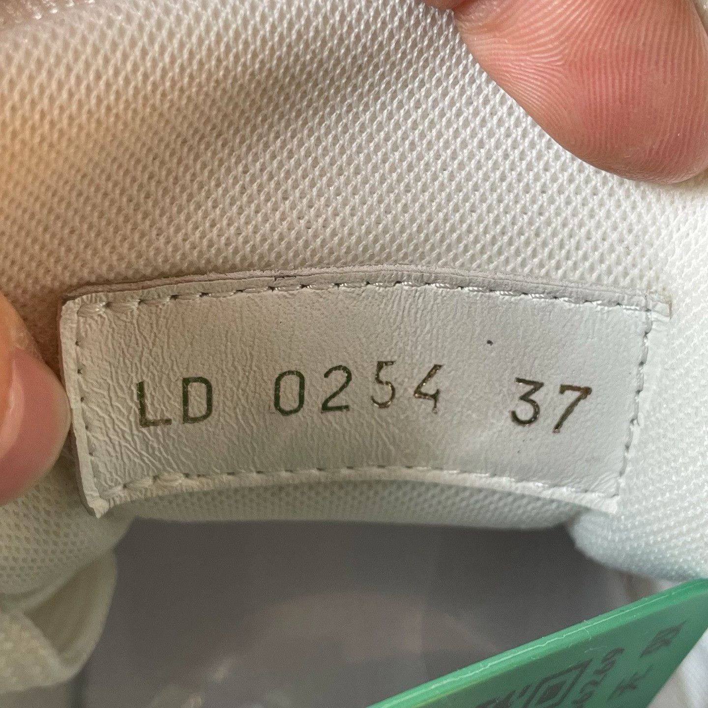 Louis Vuitton Louis Vuitton Training Black Lowtop Sneakers 37 Women Size US 6.5 / IT 36.5 - 6 Thumbnail