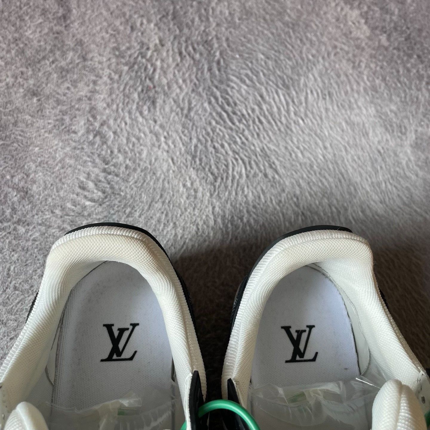 Louis Vuitton Louis Vuitton Training Black Lowtop Sneakers 37 Women Size US 6.5 / IT 36.5 - 9 Thumbnail