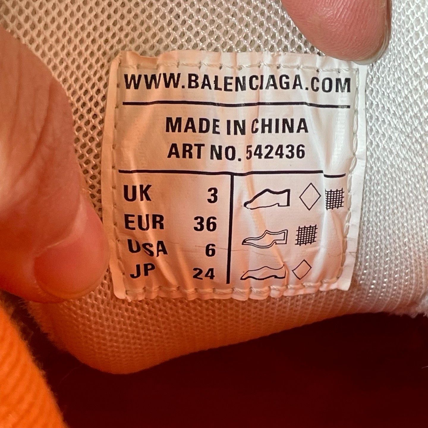 Balenciaga Balenciaga White Lowtop Sneakers 36 Women Size US 6 / IT 36 - 6 Thumbnail
