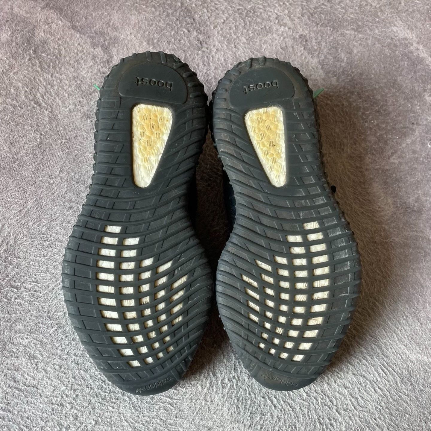 Yeezy Yeezy Black Lowtop Sneakers 43 Men Size US 10 / EU 43 - 4 Thumbnail