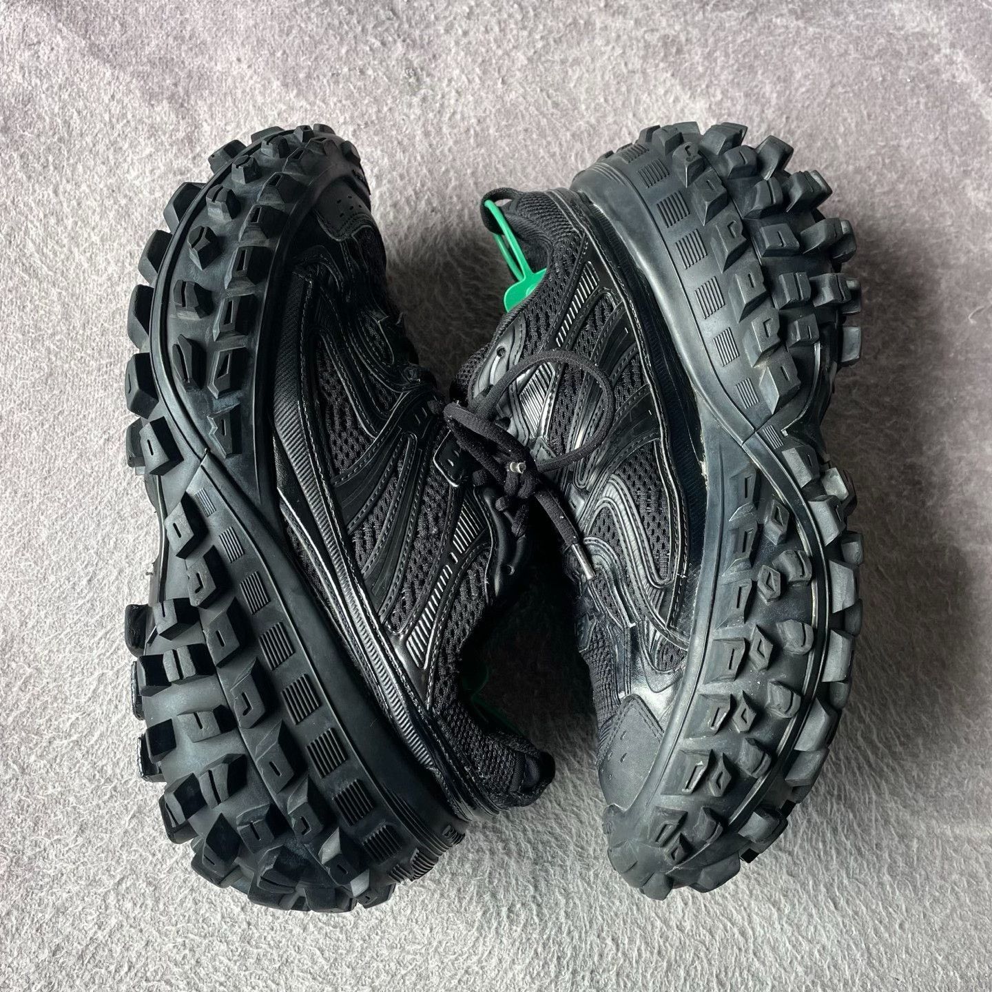 Balenciaga Balenciaga Black Lowtop Sneakers 41 Men Size US 8.5 / EU 41-42 - 6 Thumbnail