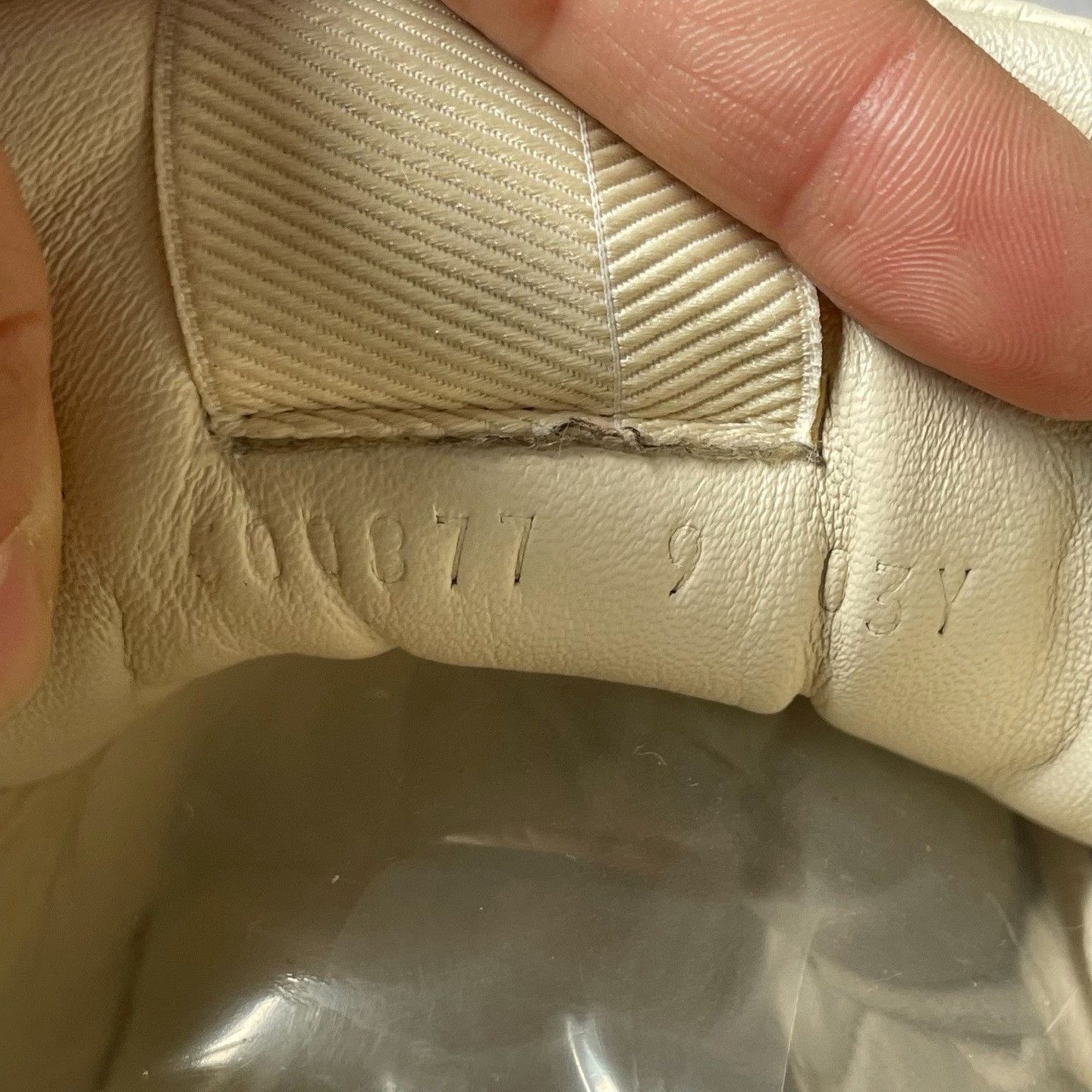 Gucci Gucci White Lowtop Sneakers 43 Men Size US 10 / EU 43 - 5 Thumbnail