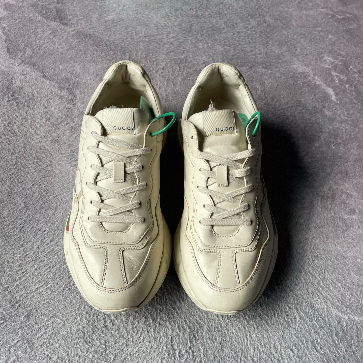 Gucci Gucci White Lowtop Sneakers 43 Men Size US 10 / EU 43 - 2 Thumbnail